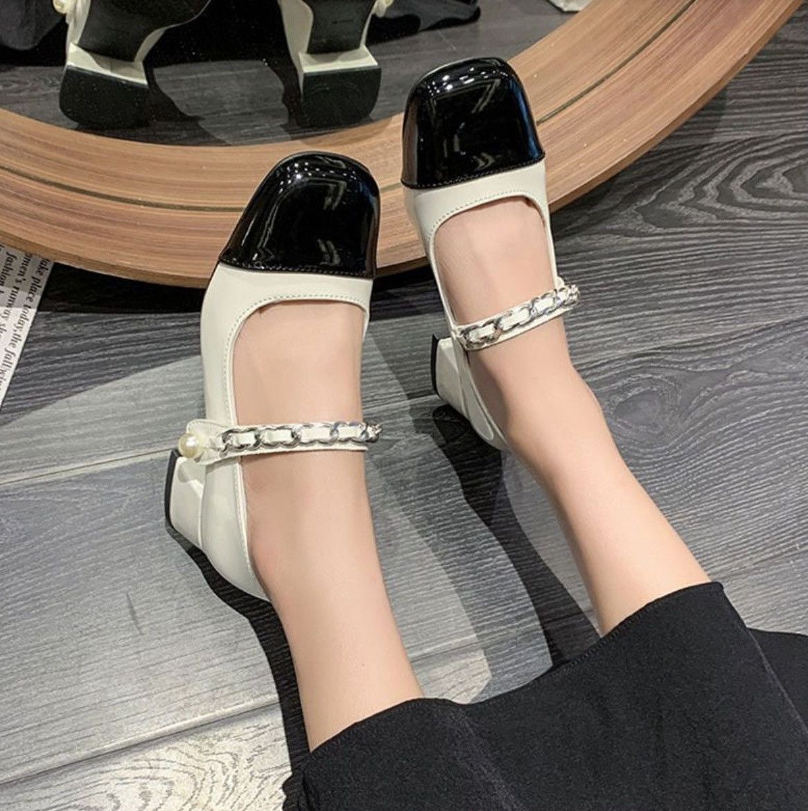 Handmade Squared low rise heels Size US 5 / IT 35 - 1 Thumbnail