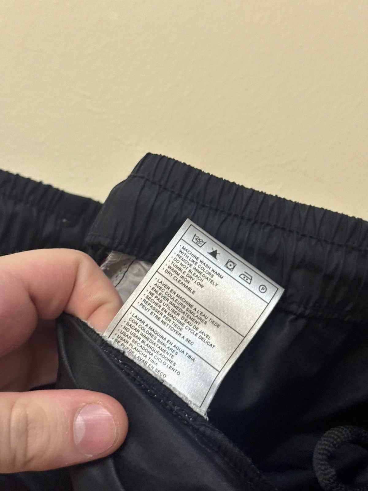 Nike Vintage Nike Nylon Pants Swoosh Black 90s Streetwear XL Size US 32 / EU 48 - 15 Thumbnail
