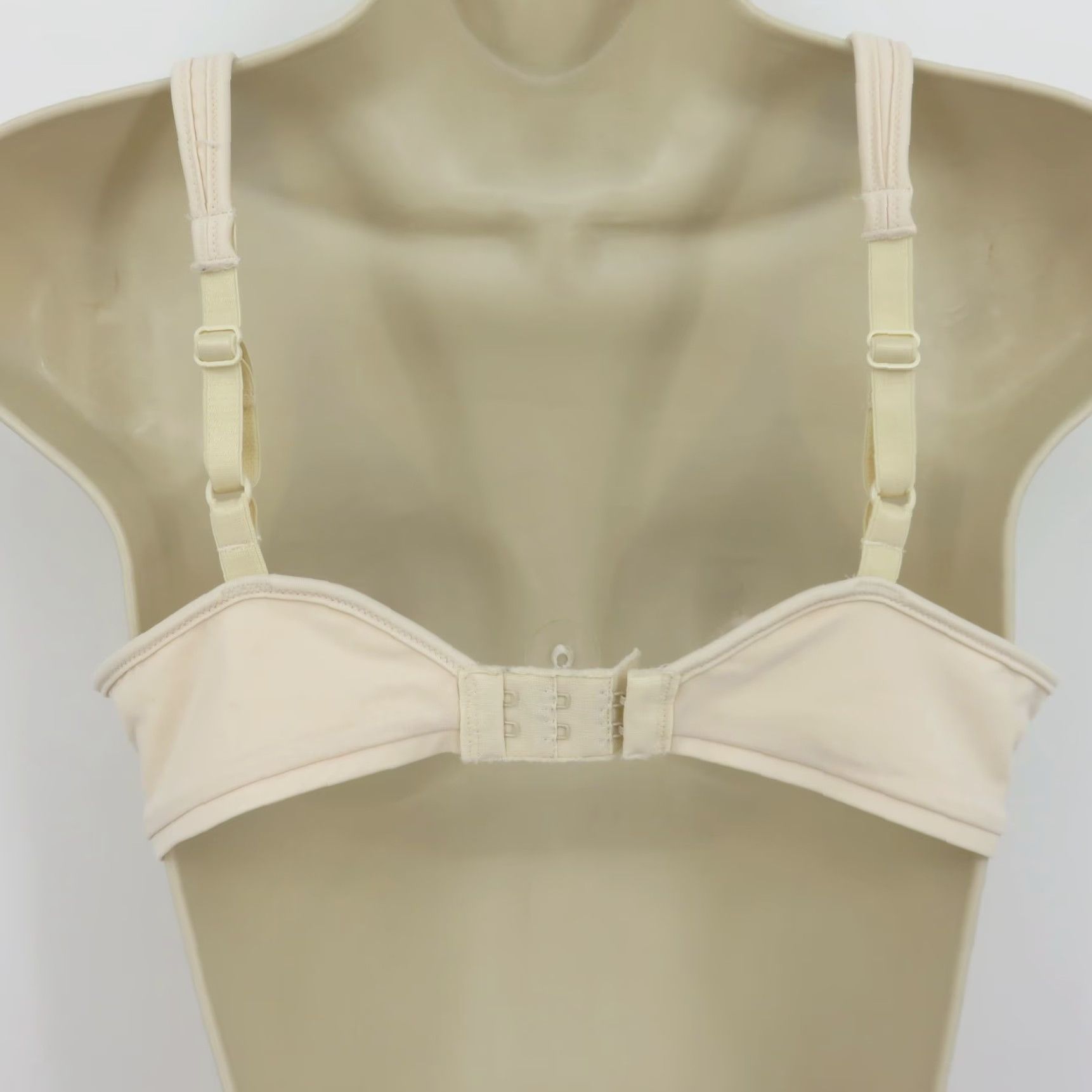 Vintage Bali Bra 36B Cream Solid Underwire Unlined Style 3383 Passion for Comfort Women Size ONE SIZE - 5 Thumbnail