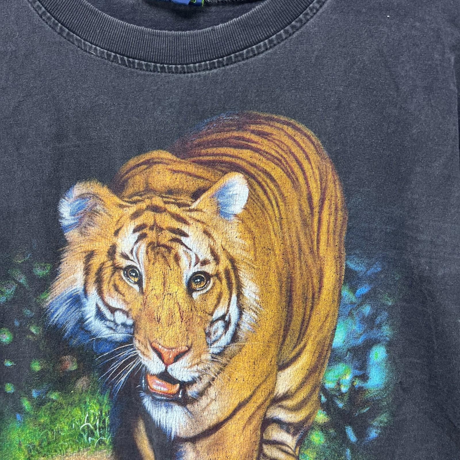 Vintage Vintage Tiger Nature Animal T Shirt XL Size US XL / EU 56 / 4 - 3 Thumbnail