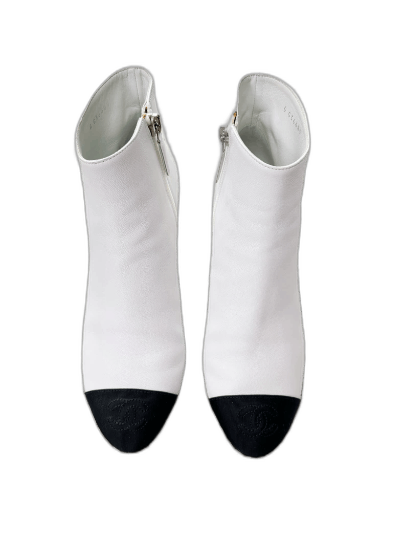 Chanel Chanel White Ankle Boots with Black Tips Size US 6 / IT 36 - 1 Thumbnail