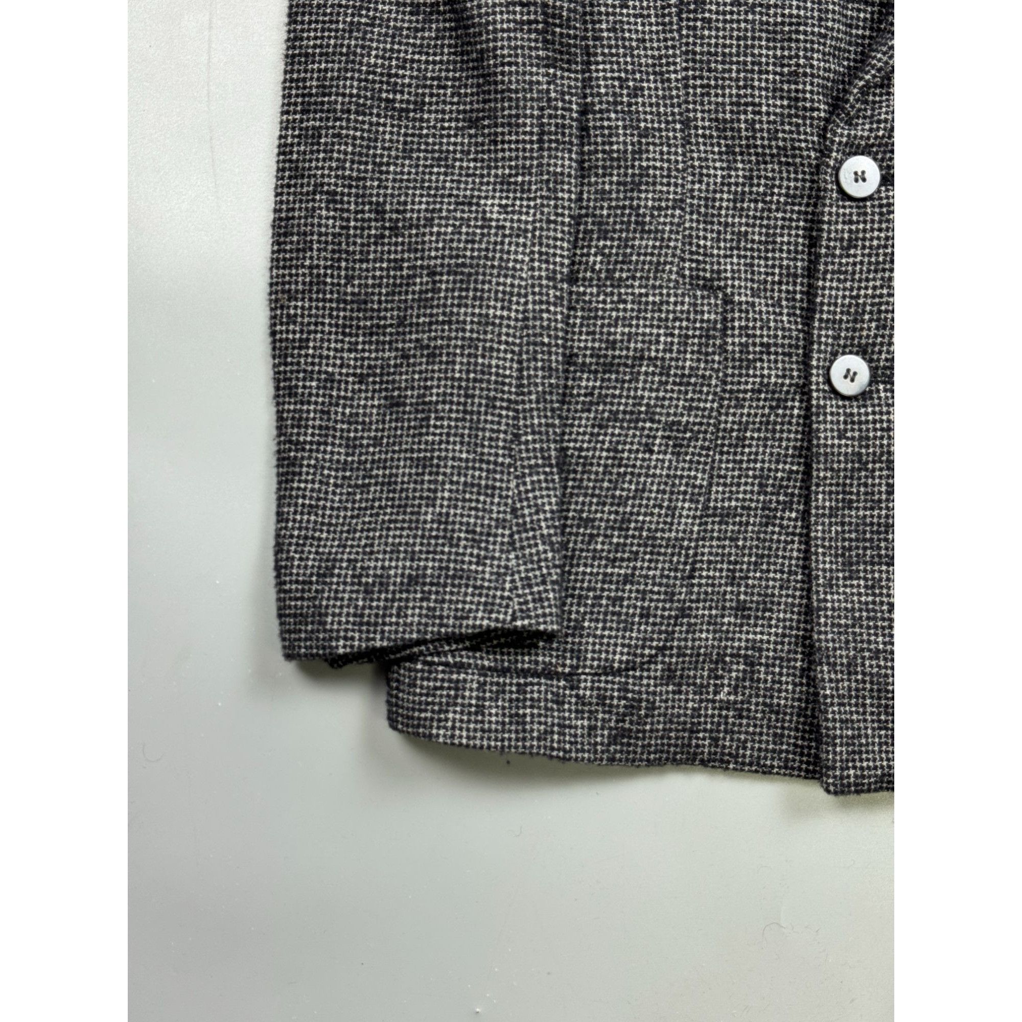 Other Maestrami Double Breasted Wool Blend Tweed Blazer (Y1258) Size 38R - 2 Thumbnail