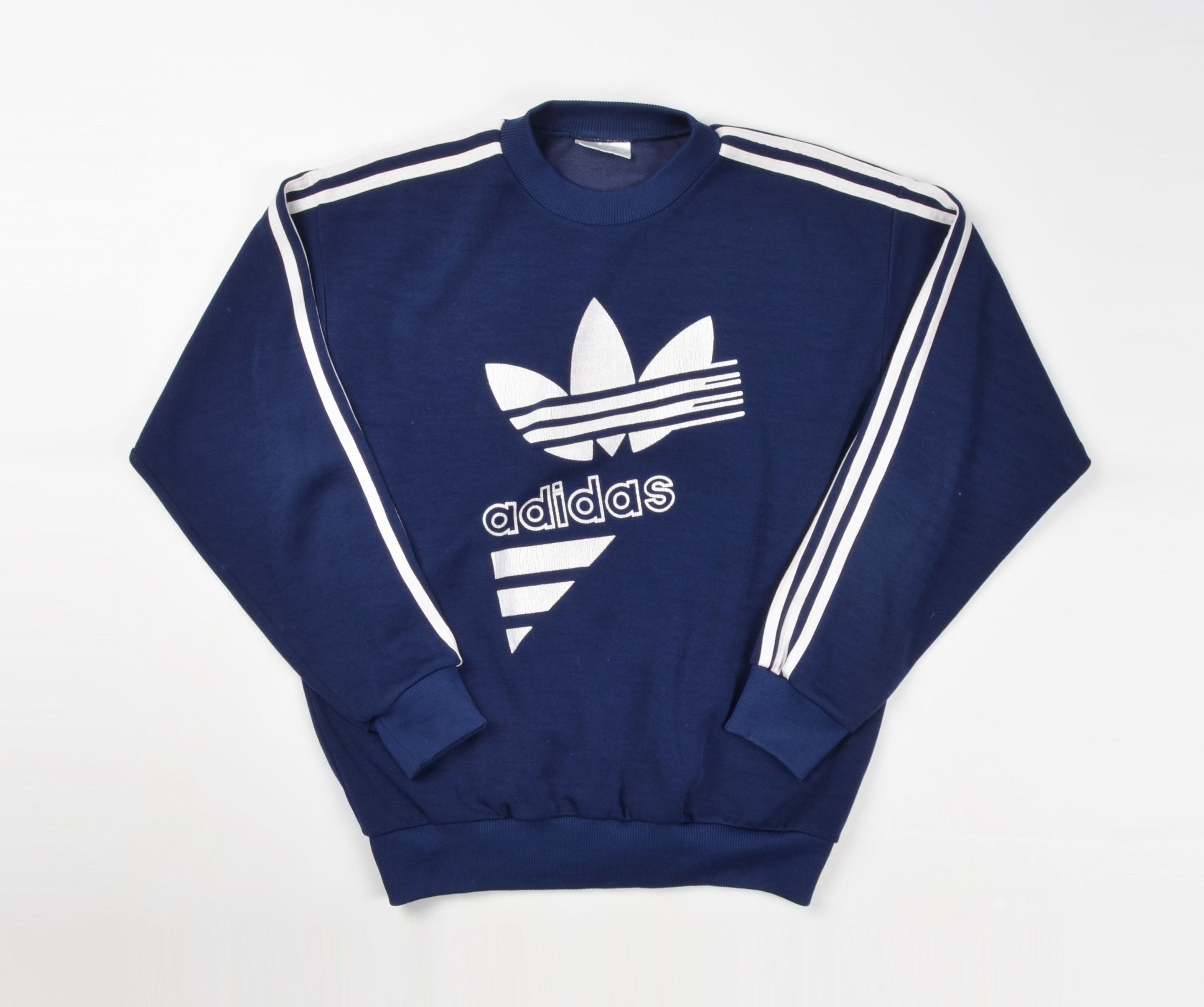 Adidas Vintage Adidas 80's Trefoil Blue Crewneck Baggy Sweatshirt Size US M / EU 48-50 / 2 - 1 Thumbnail