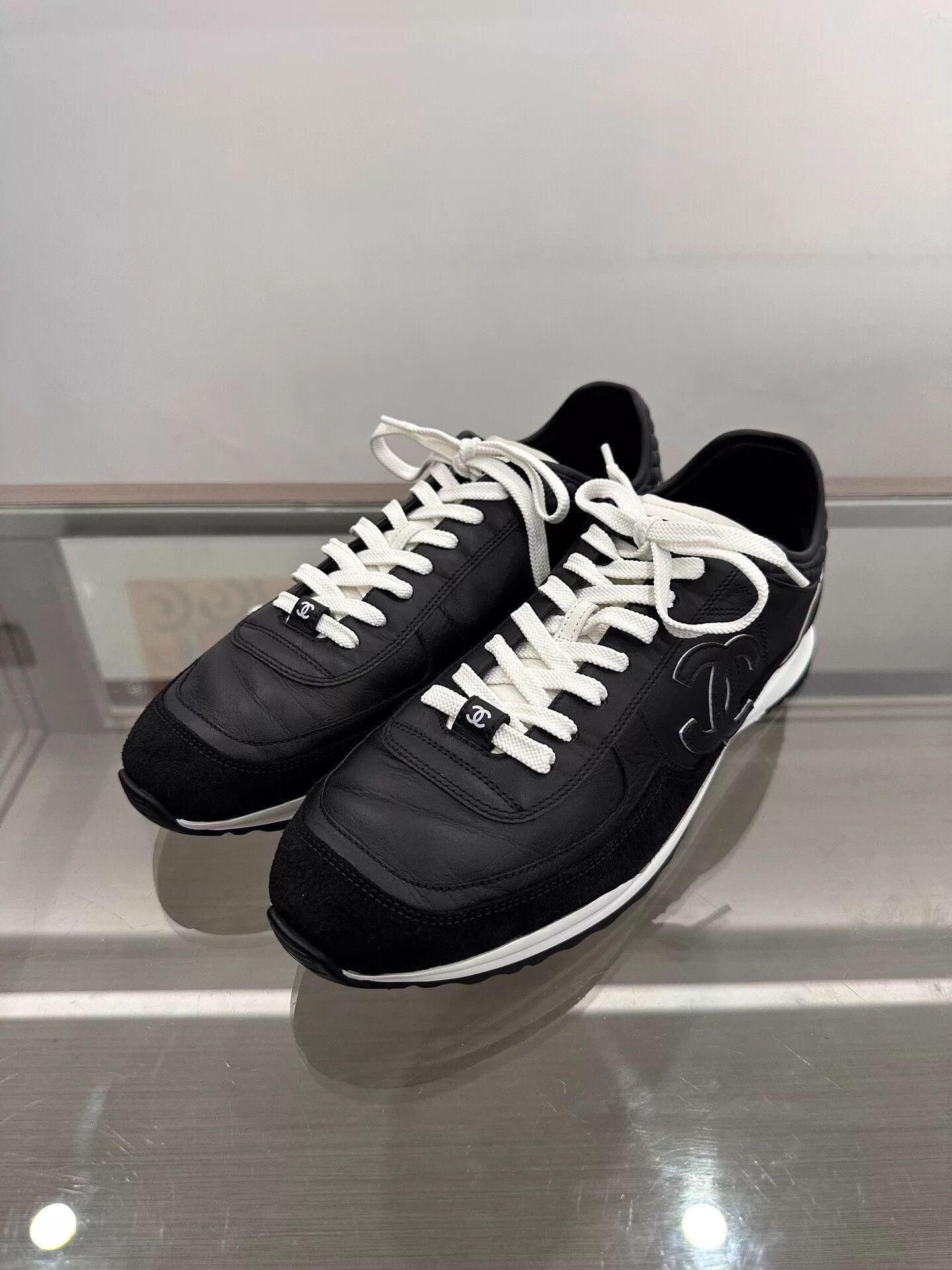 Chanel Chanel Men's Black CC Logo Sneaker 42 Size US 9 / EU 42 - 1 Thumbnail