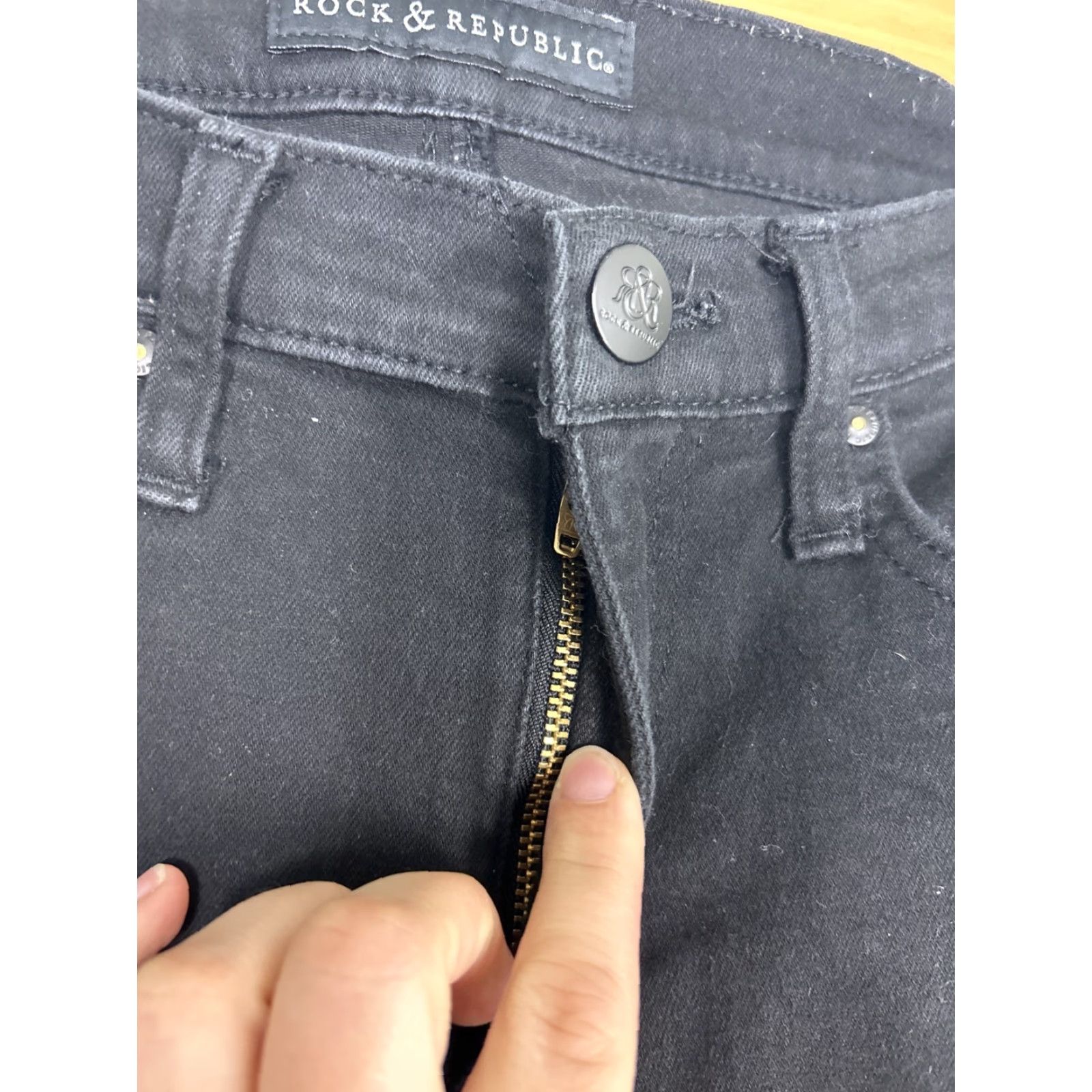 Vintage Rock And Republic Berlin Jeans Black Distressed Womens 8 29x30 Ankle Size ONE SIZE - 6 Thumbnail