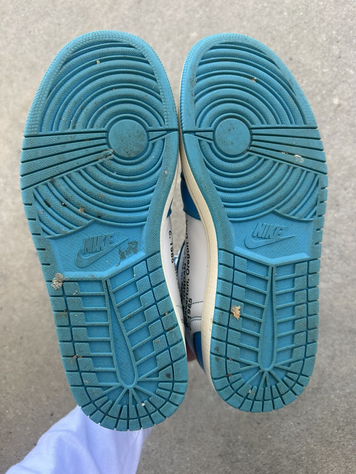 Jordan Brand × Off-White Nike Air Jordan 1 High OG Off-White UNC size 8 Size US 8 / EU 41 - 5 Thumbnail
