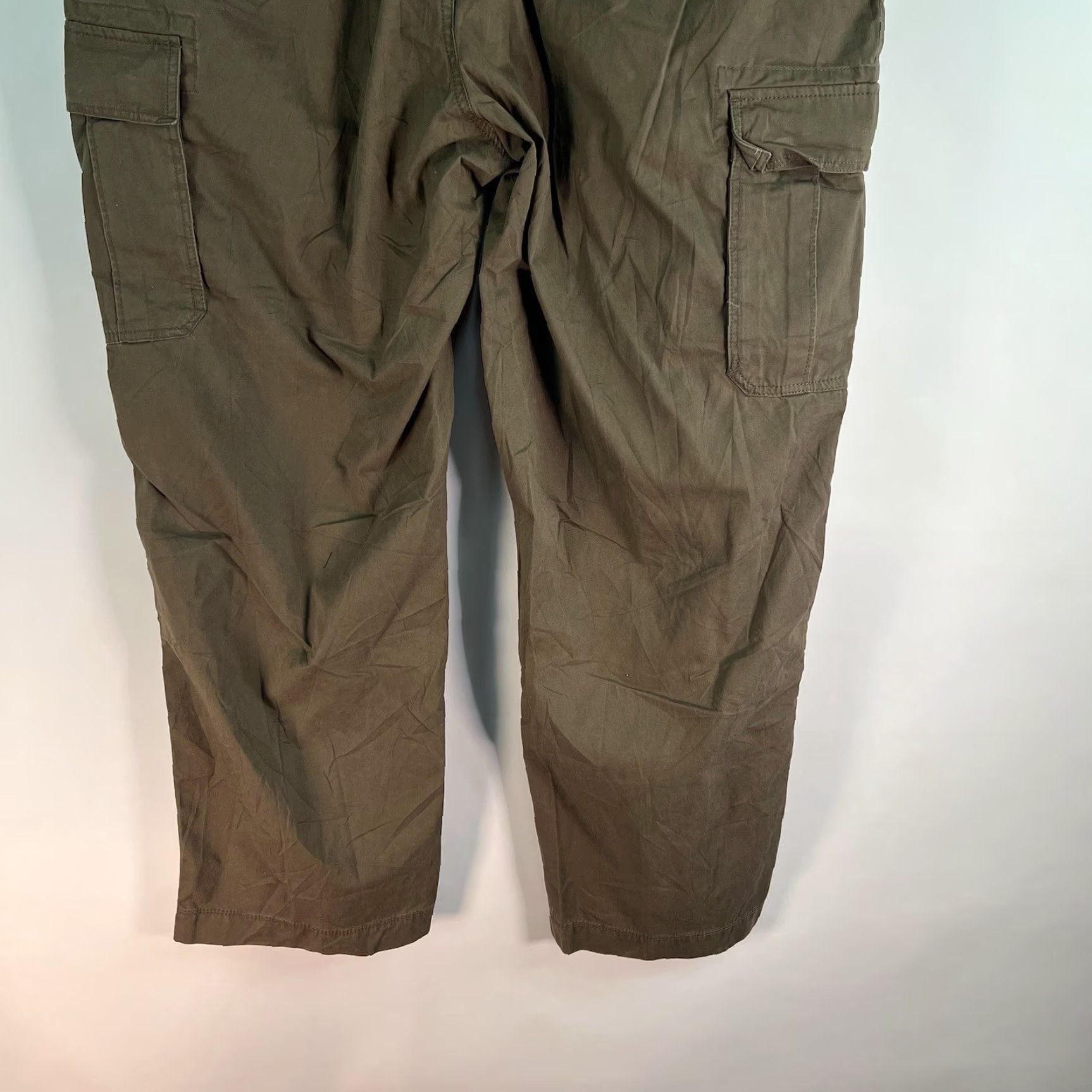 Roundtree & Yorke ROUND-TREE & YORKE Mens TRAVEL-SMART RELAXED-FIT Cargo PANTS Brown 42X30 NWT Size US 42 / EU 58 - 7 Thumbnail