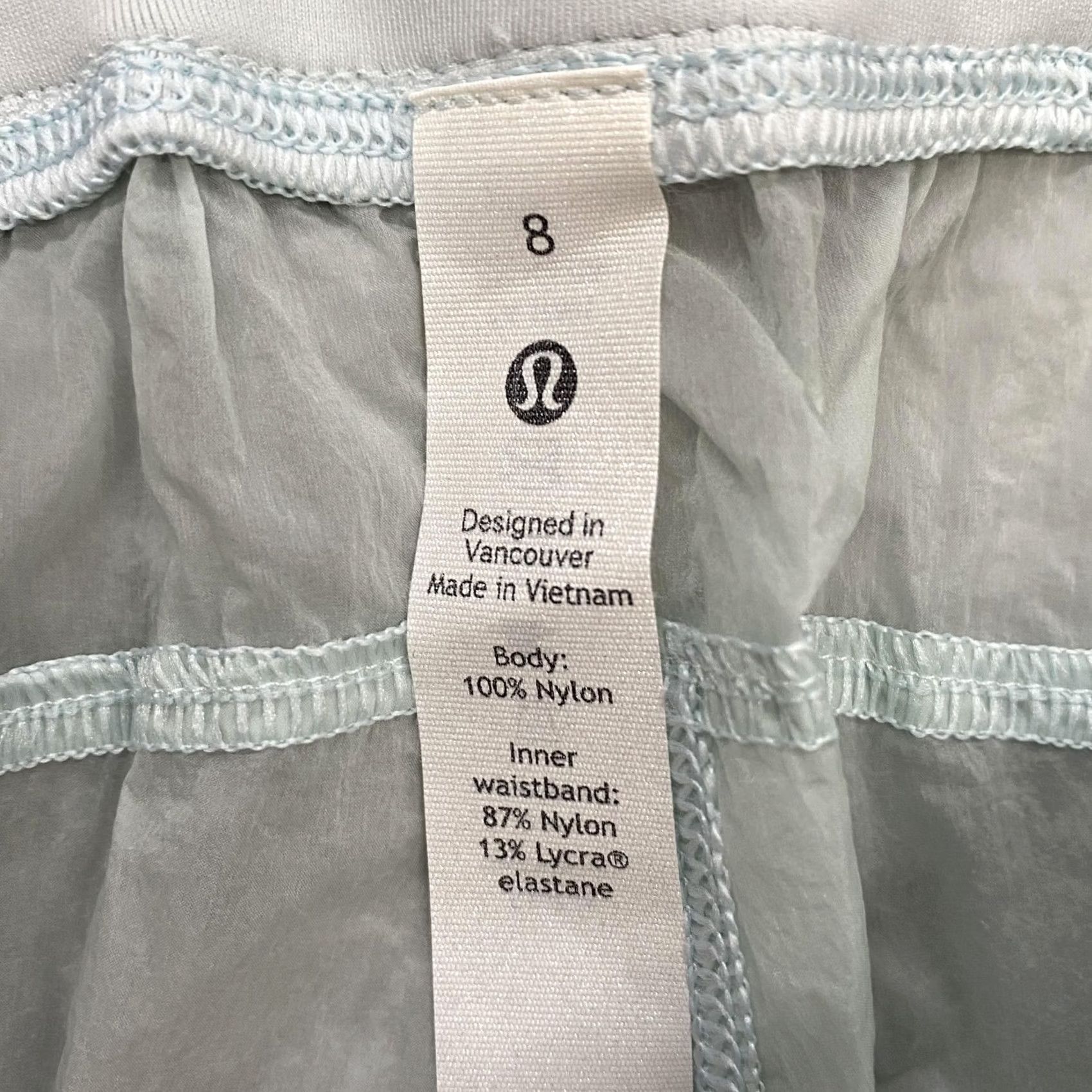 Lululemon Lululemon Running Shorts Womens 8 Green Packable Step Out Lightweight Sheer Size 30" / US 8 / IT 44 - 7 Thumbnail