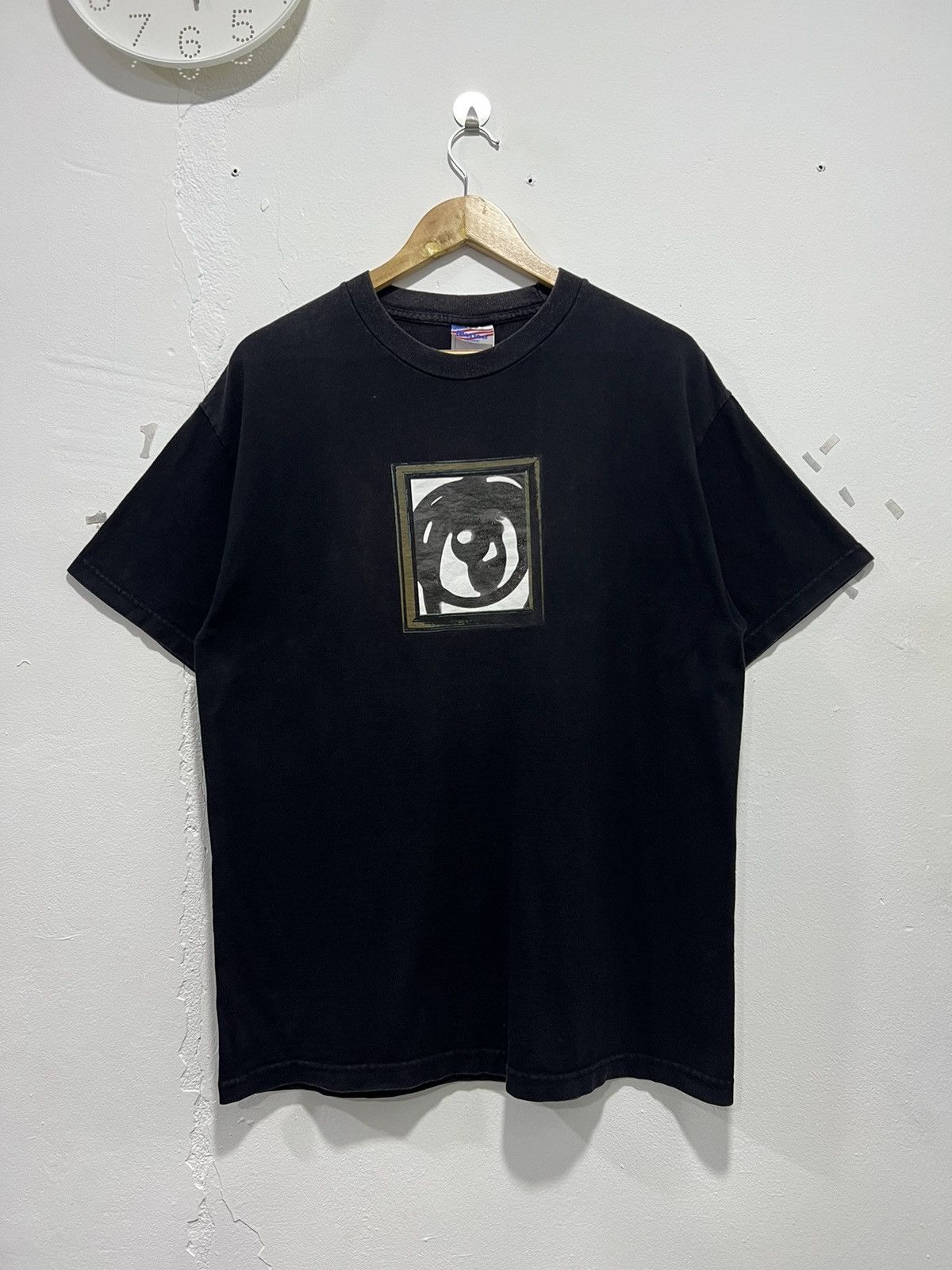 Vintage Vintage Crazy Flowarts Portrait Frame Tshirt Size US L / EU 52-54 / 3 - 1 Thumbnail