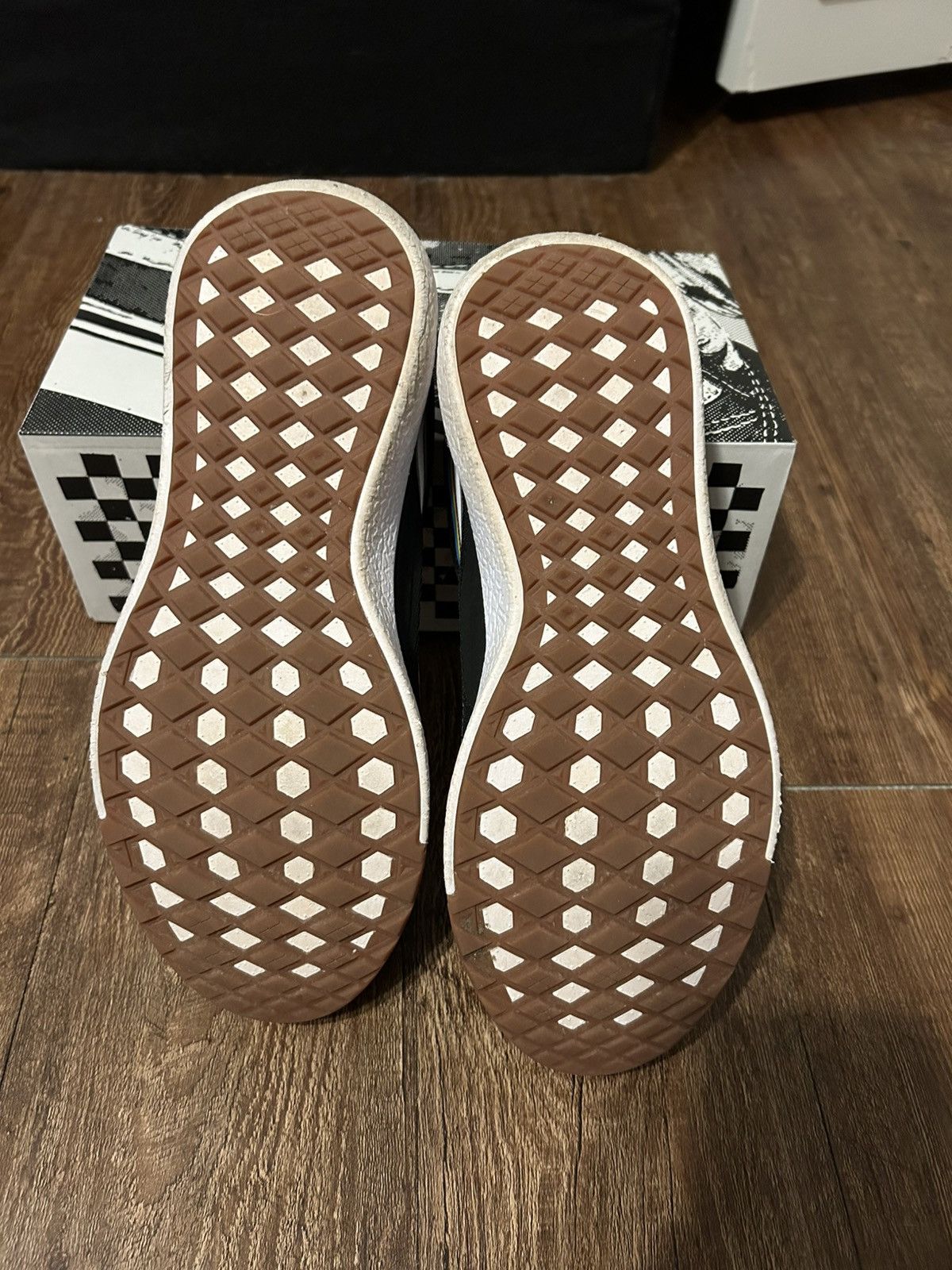 Vans Vans Ultrarange Pride Edition Size US 11.5 / EU 44-45 - 6 Thumbnail