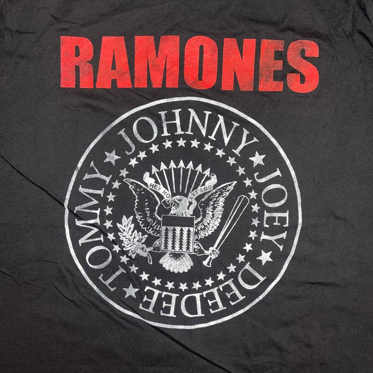 Vintage Vintage x band tees Ramones vintage t-shirt size L Size US L / EU 52-54 / 3 - 6 Thumbnail