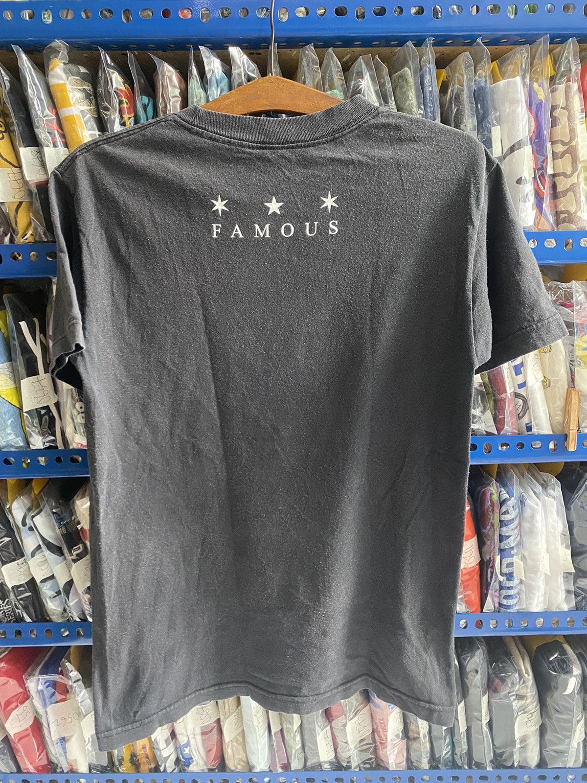 Vintage FOMOUS STAR AND STRAPS TSHIRT Size US S / EU 44-46 / 1 - 7 Thumbnail