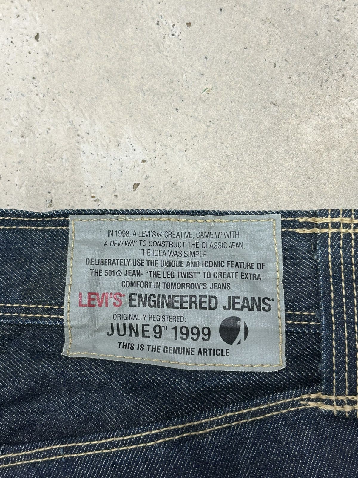 Levi's 90s Levis Engineered Jeans Ripped Jeans Indigo Colour Size US 29 - 16 Thumbnail