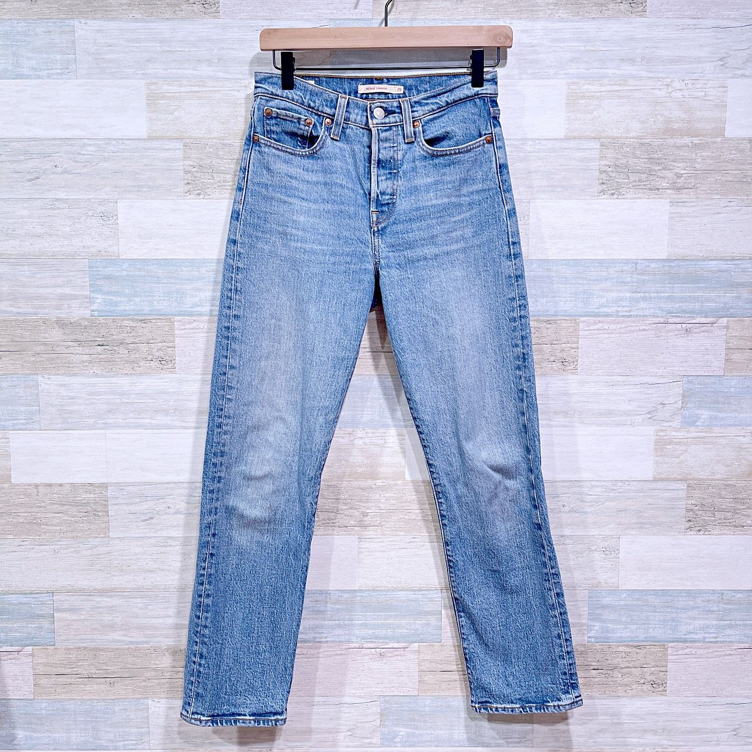 Levi's Levis Premium Wedgie Straight Fit Jeans Womemns 25 Size 25" / US 0 / IT 36 - 1 Thumbnail
