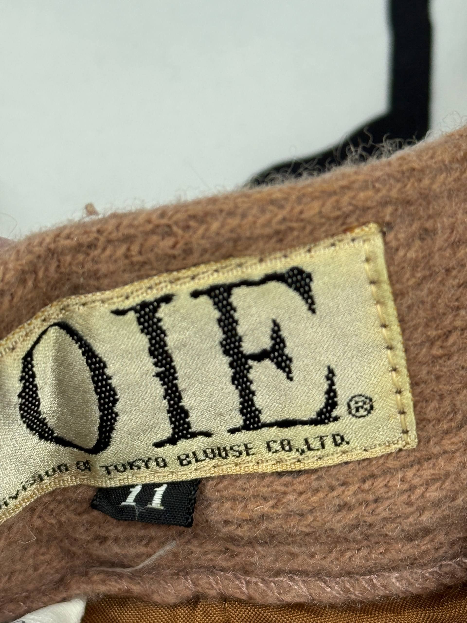 Joie Joie Vintage wool Skirt Japanesse Brand Avant Garde Size XS Size XS / US 0-2 / IT 36-38 - 6 Thumbnail