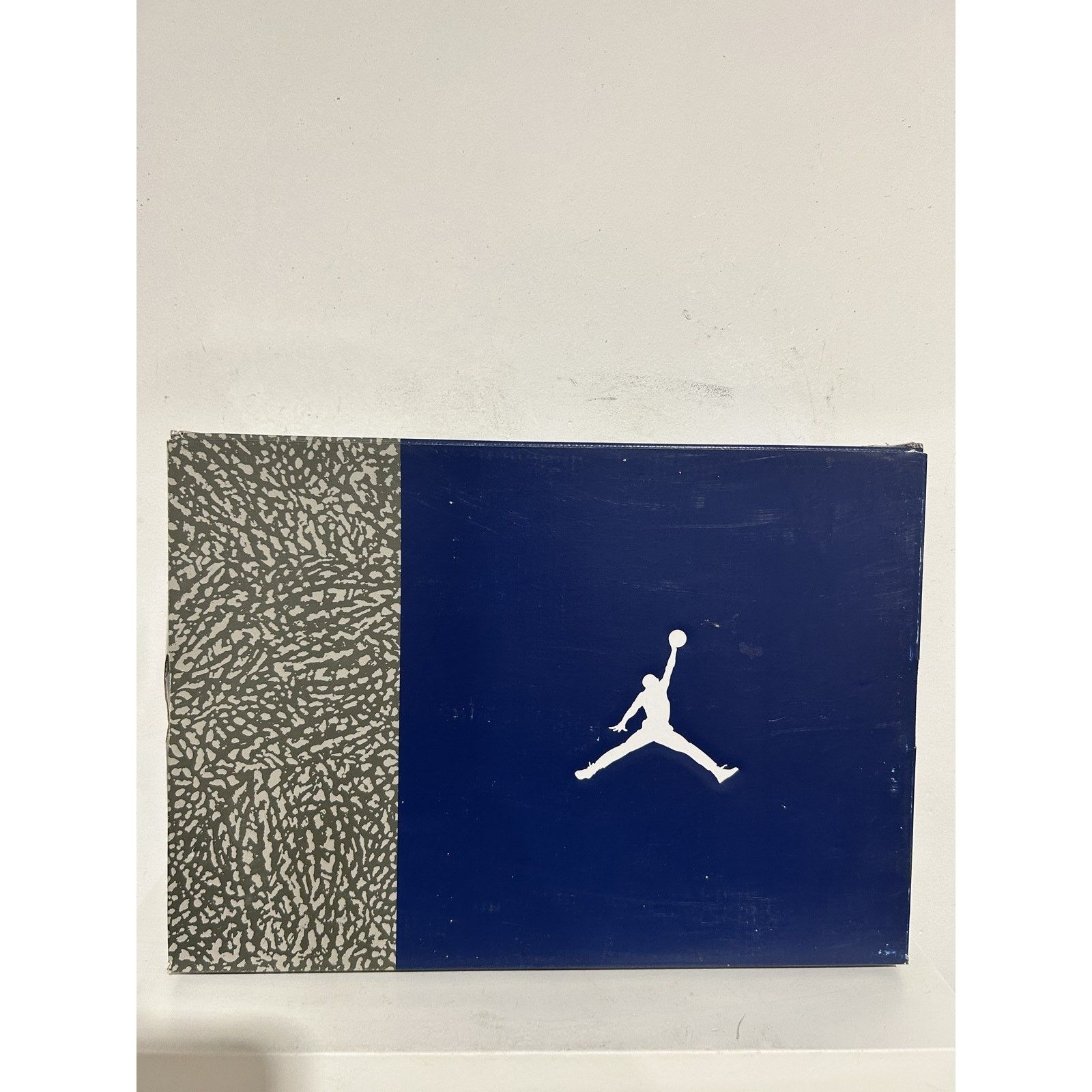 Jordan Brand JORDAN 3 MIDNIGHT NAVY SIZE 9 PREOWNED Size US 9 / EU 42 - 8 Thumbnail