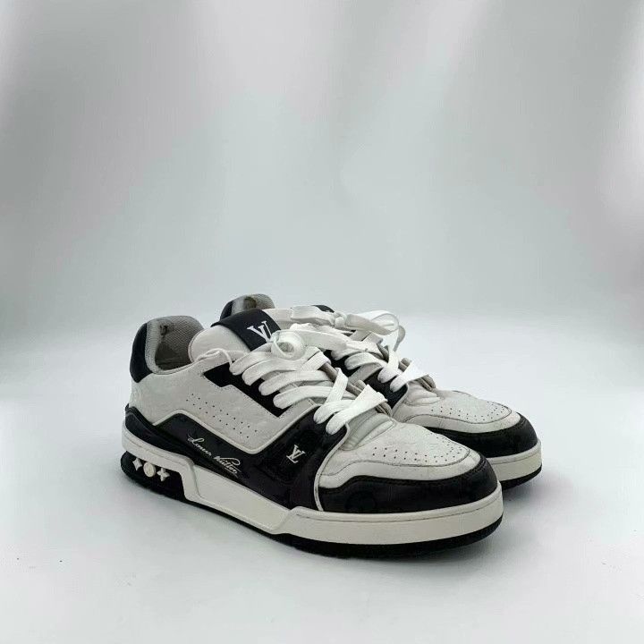 Louis Vuitton Louis Vuitton Trainer Black White Sneakers Size US 8 / EU 41 - 2 Thumbnail