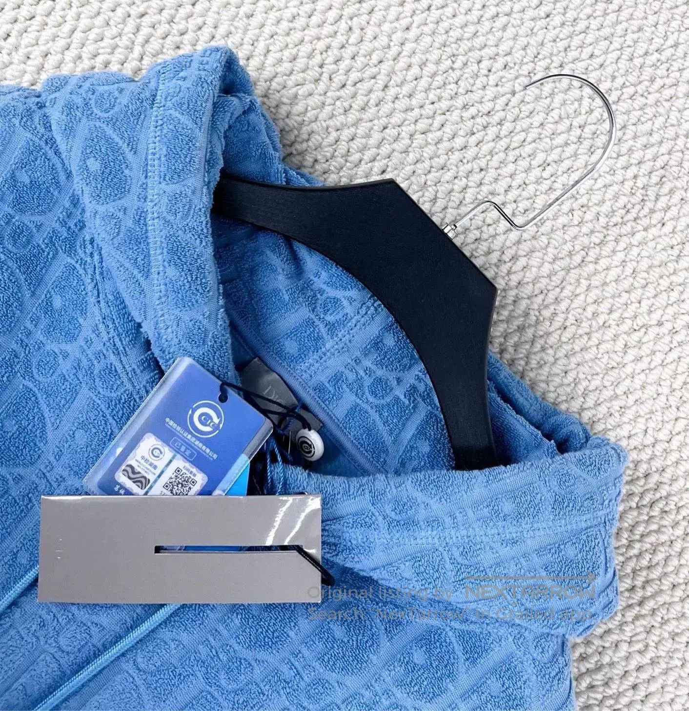 Dior Dior FW23 Oblique Blue Logo Hoodie. Size US M / EU 48-50 / 2 - 2 Thumbnail