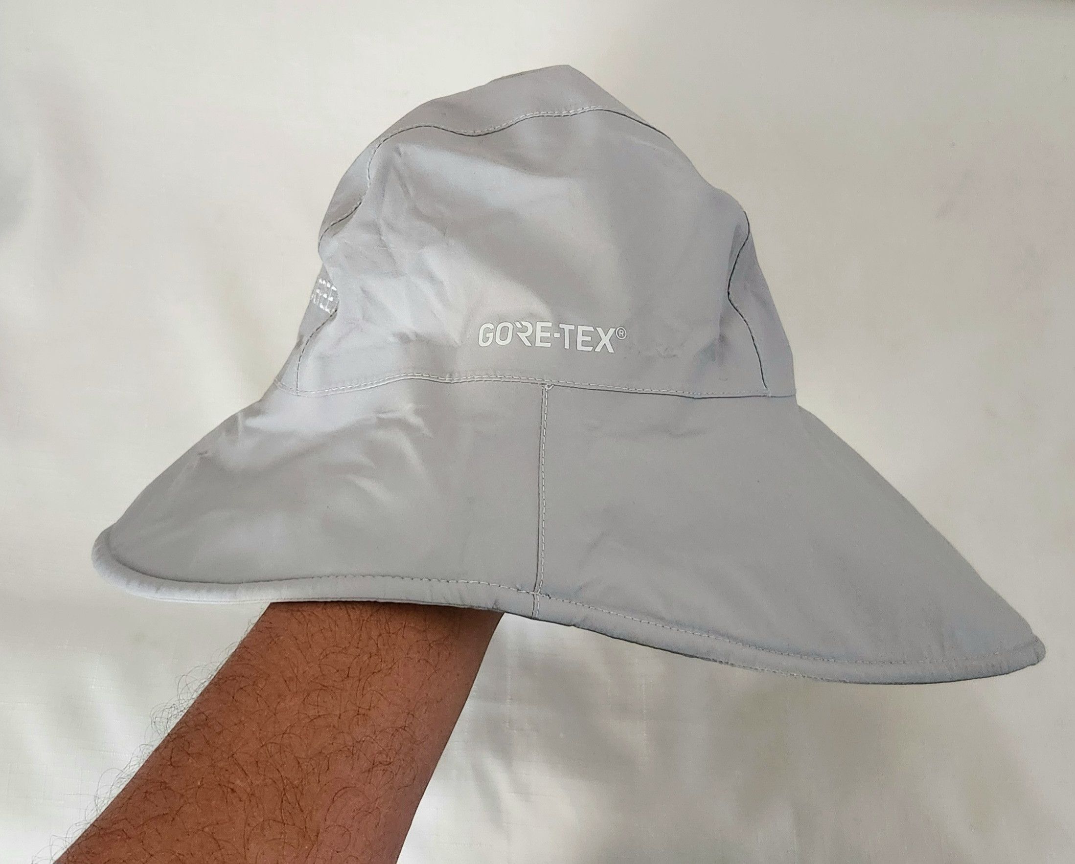 Galvin Green Galvin Green Gore-Tex Paclite Technology Golf Bucket Hat L Size ONE SIZE - 5 Thumbnail