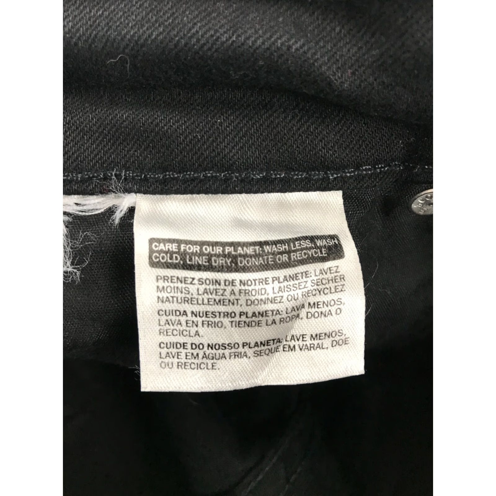 Levi's Levi's Jeans Women Size 30x30 Black Dark Wash Mid Rise Straight Denim Legging Style: Straight Womens 30x30 Old? No, but keep words. Size 30" / US 8 / IT 44 - 8 Thumbnail