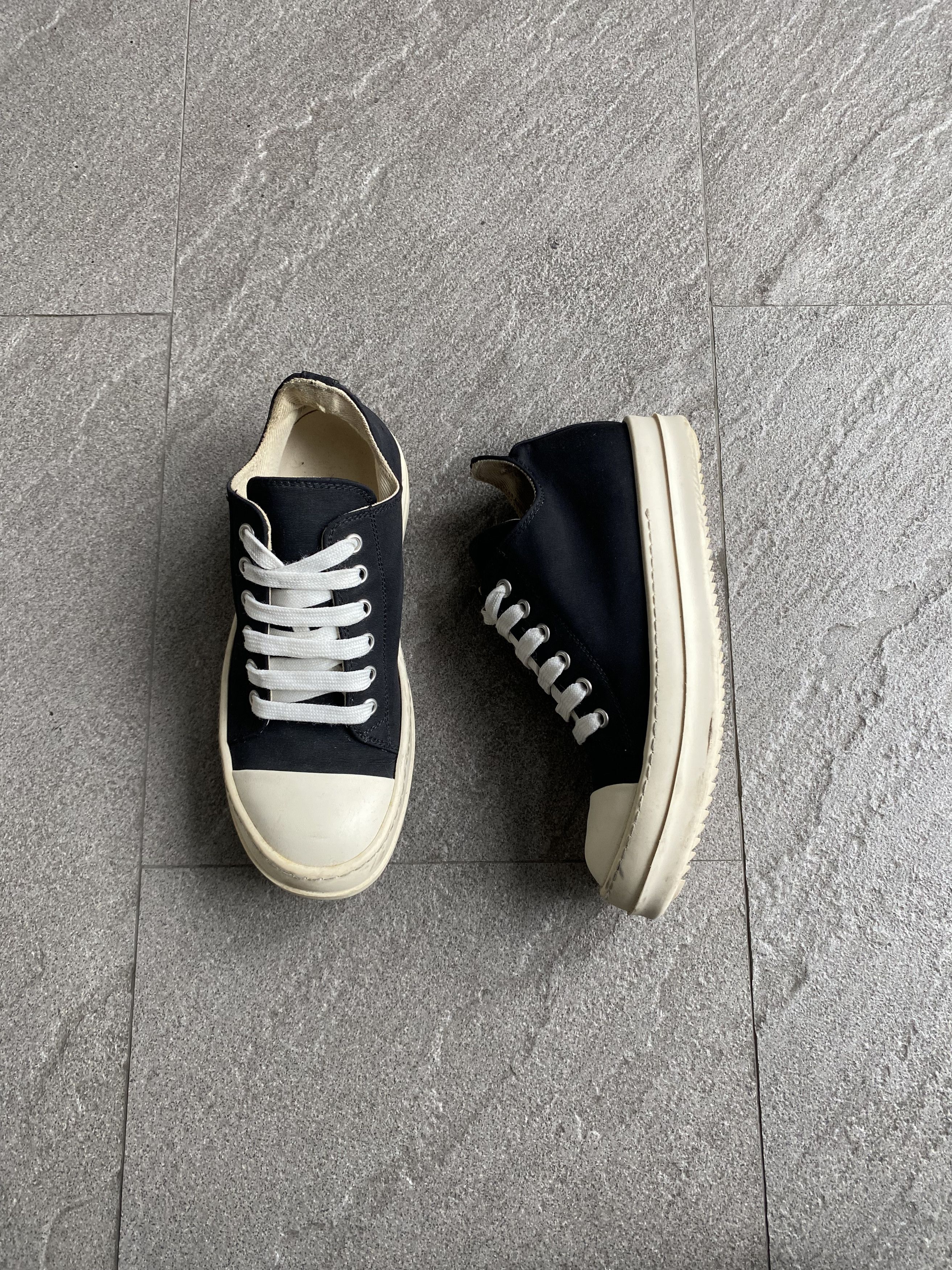 Rick Owens Drkshdw *Smallest size* Rick Owens DRKSHDW Low Ramones Black Canvas Size US 5 / IT 35 - 4 Thumbnail