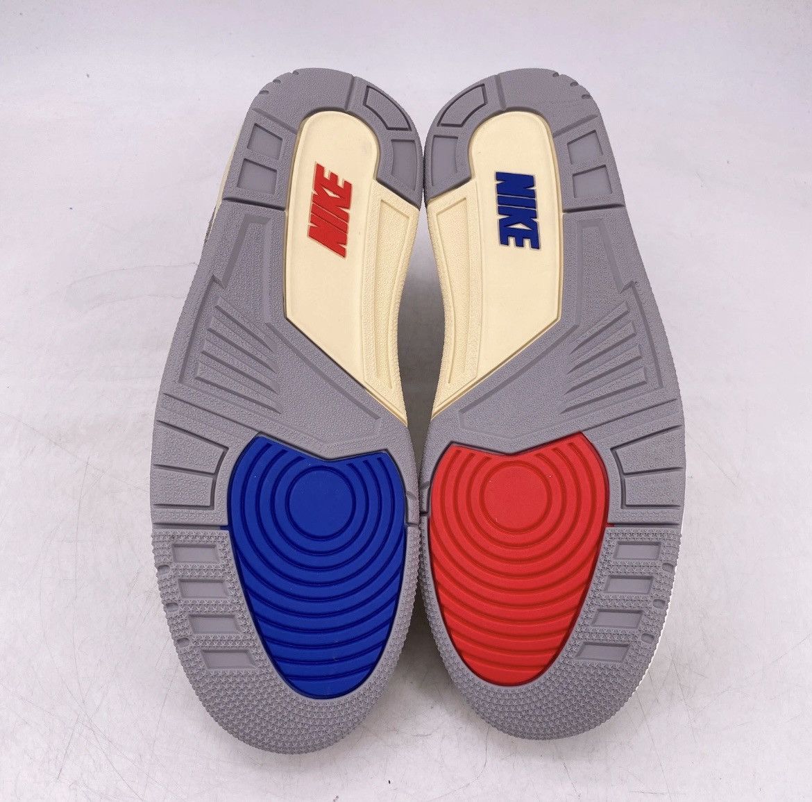 Nike Air Jordan 3 Retro "SEOUL 2.0" 2025 - Size 10.5 - Size US 10.5 / EU 43-44 - 5 Thumbnail
