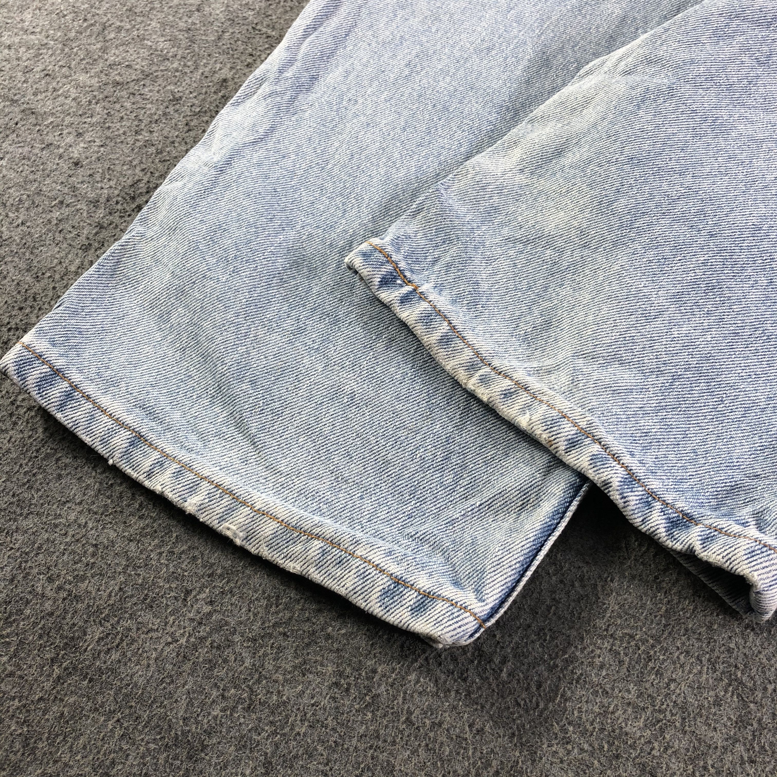 Levi's Vintage 90s Light Wash Levis Jeans-J4250 Size US 35 - 6 Thumbnail