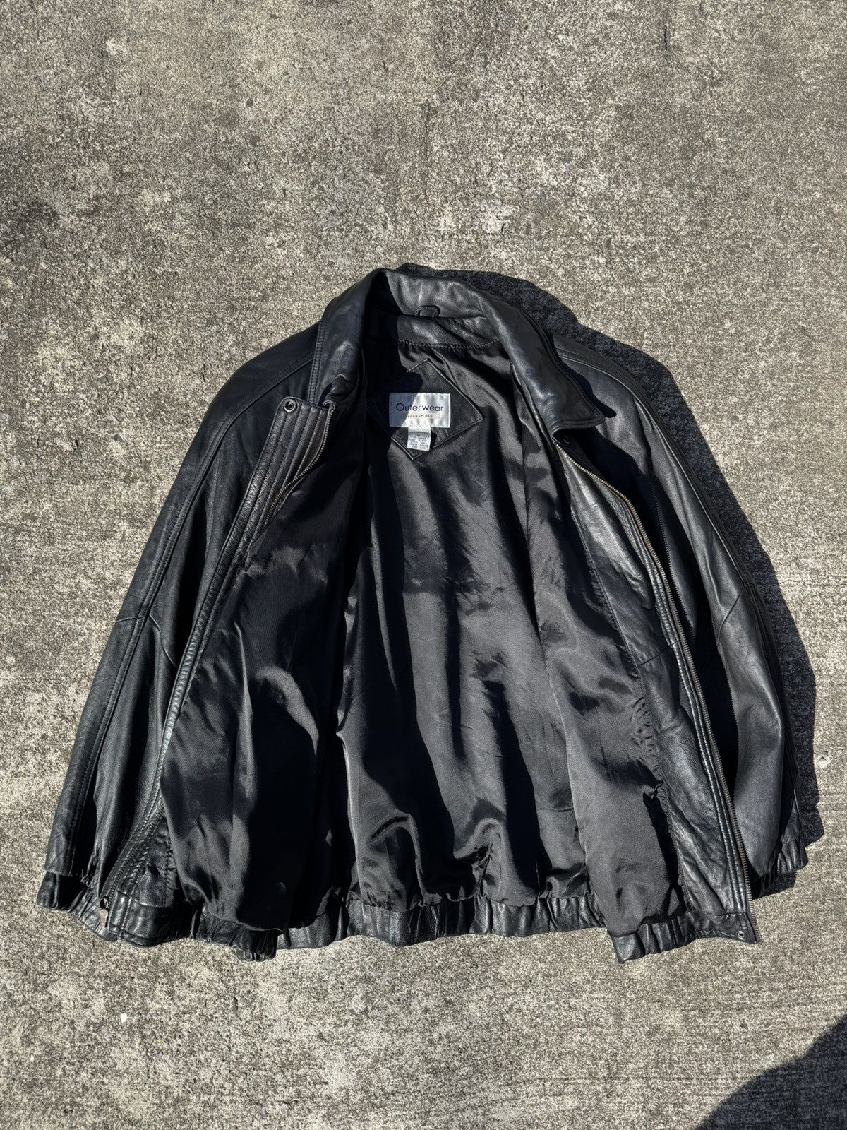 Vintage Vintage Black leather Jacket. Size US L / EU 52-54 / 3 - 4 Thumbnail