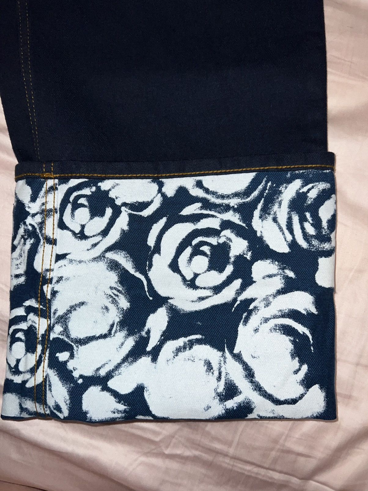 Burberry Burberry Indigo Rose Bottom Denim Jeans Size US 33 - 18 Thumbnail