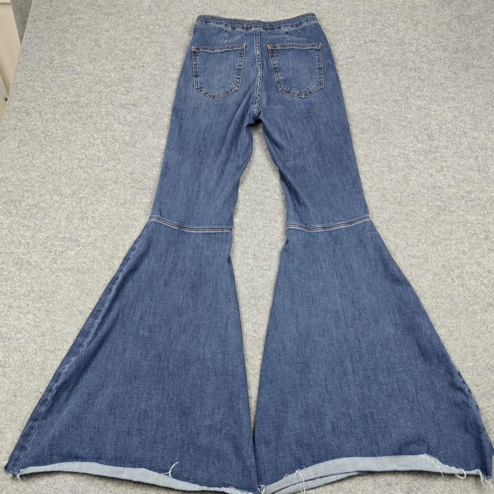 Free People Free People Jeans Flare Bell Bottom Womens 26R Blue Med Wash Stretch Denim Size 26" / US 2 / IT 38 - 5 Thumbnail
