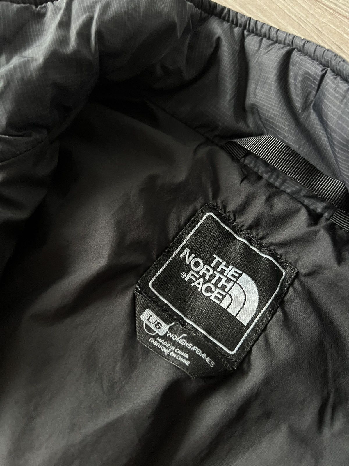 The North Face The North Face Vintage Insulated Embroidered Logo Vest Size L / US 10 / IT 46 - 13 Thumbnail