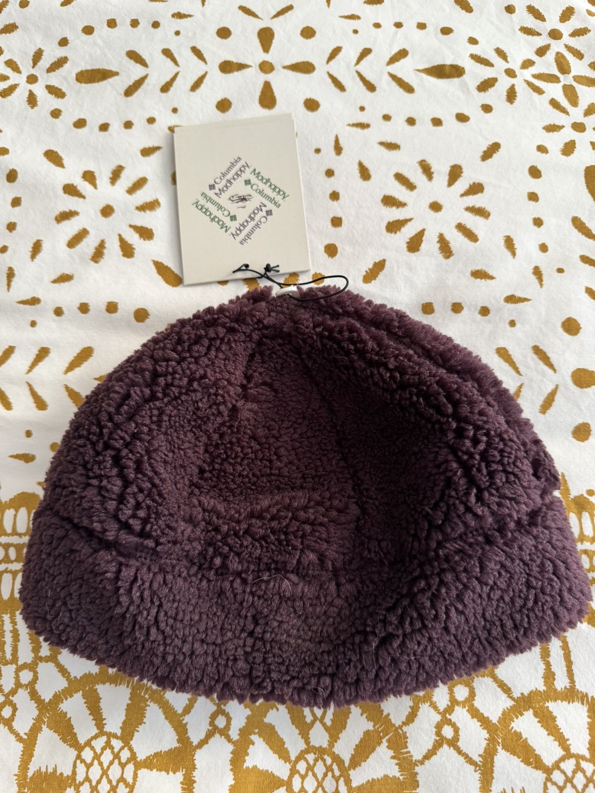 Columbia × Madhappy Madhappy Columbia Sherpa Beanie in Oxblood Size ONE SIZE - 2 Thumbnail