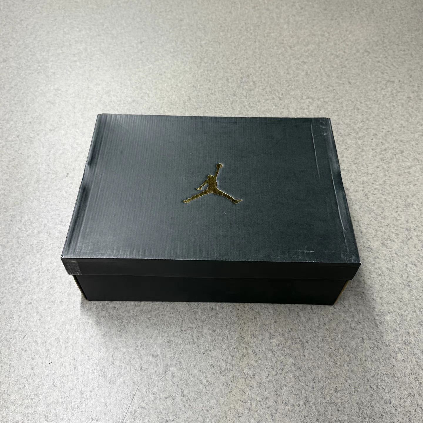 Jordan Brand Air Jordan 8 × Undefeated Black & Green K15 Size US 11.5 / EU 44-45 - 9 Thumbnail