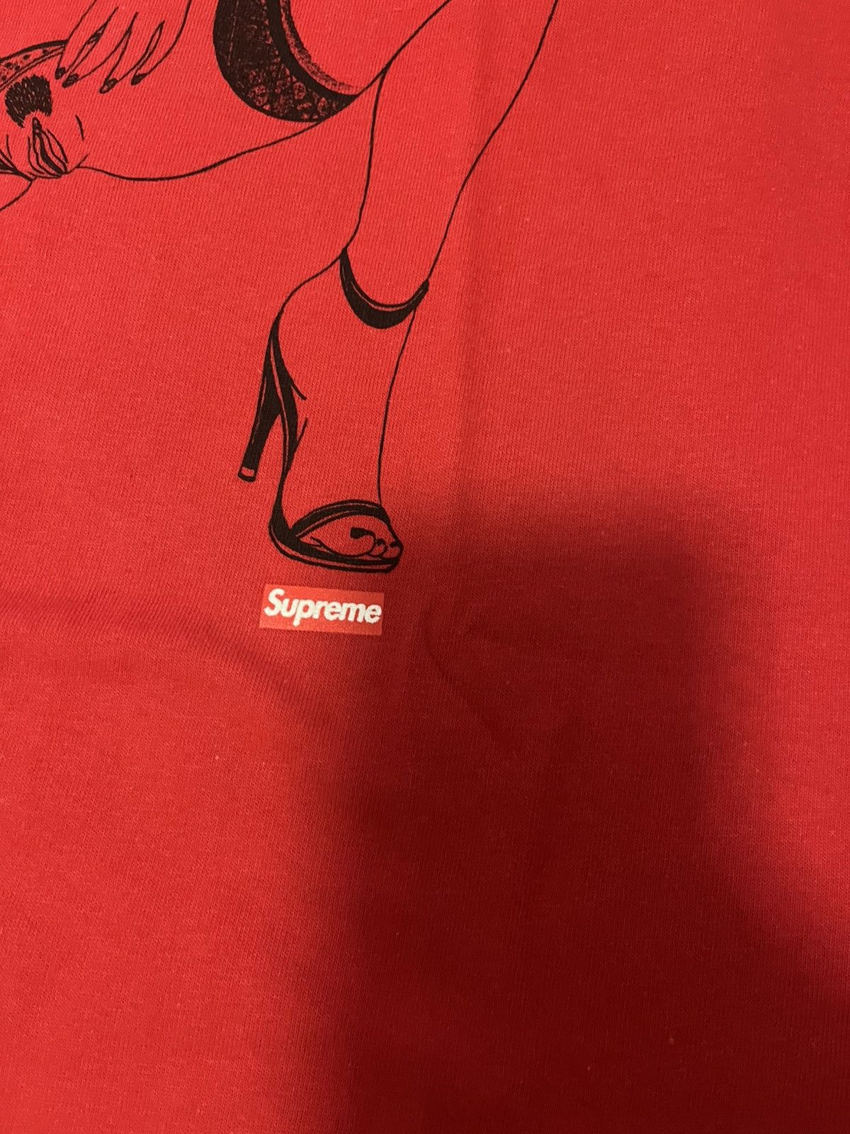 Supreme Supreme suck my cunt tee red Size US L / EU 52-54 / 3 - 3 Thumbnail