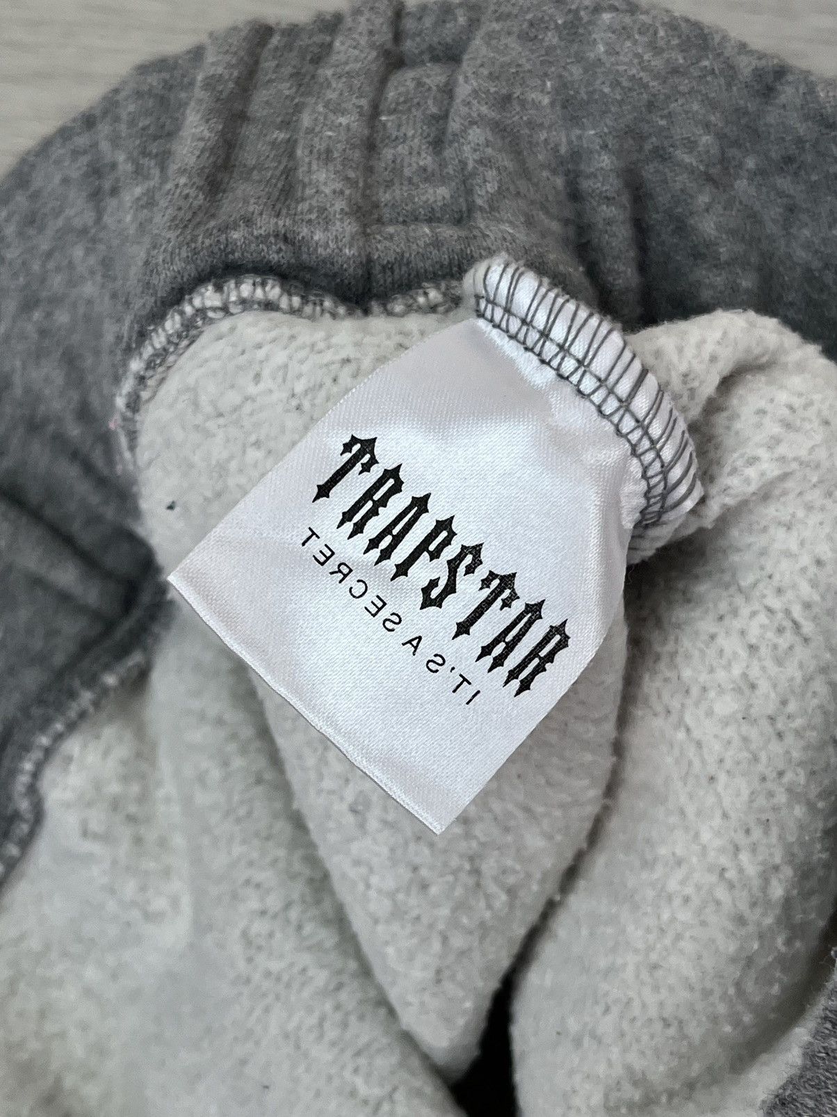 Trapstar London Trapstar London Sweat Shorts Mini Logo Y2K Drill Hype Casual Size US 36 / EU 52 - 4 Thumbnail