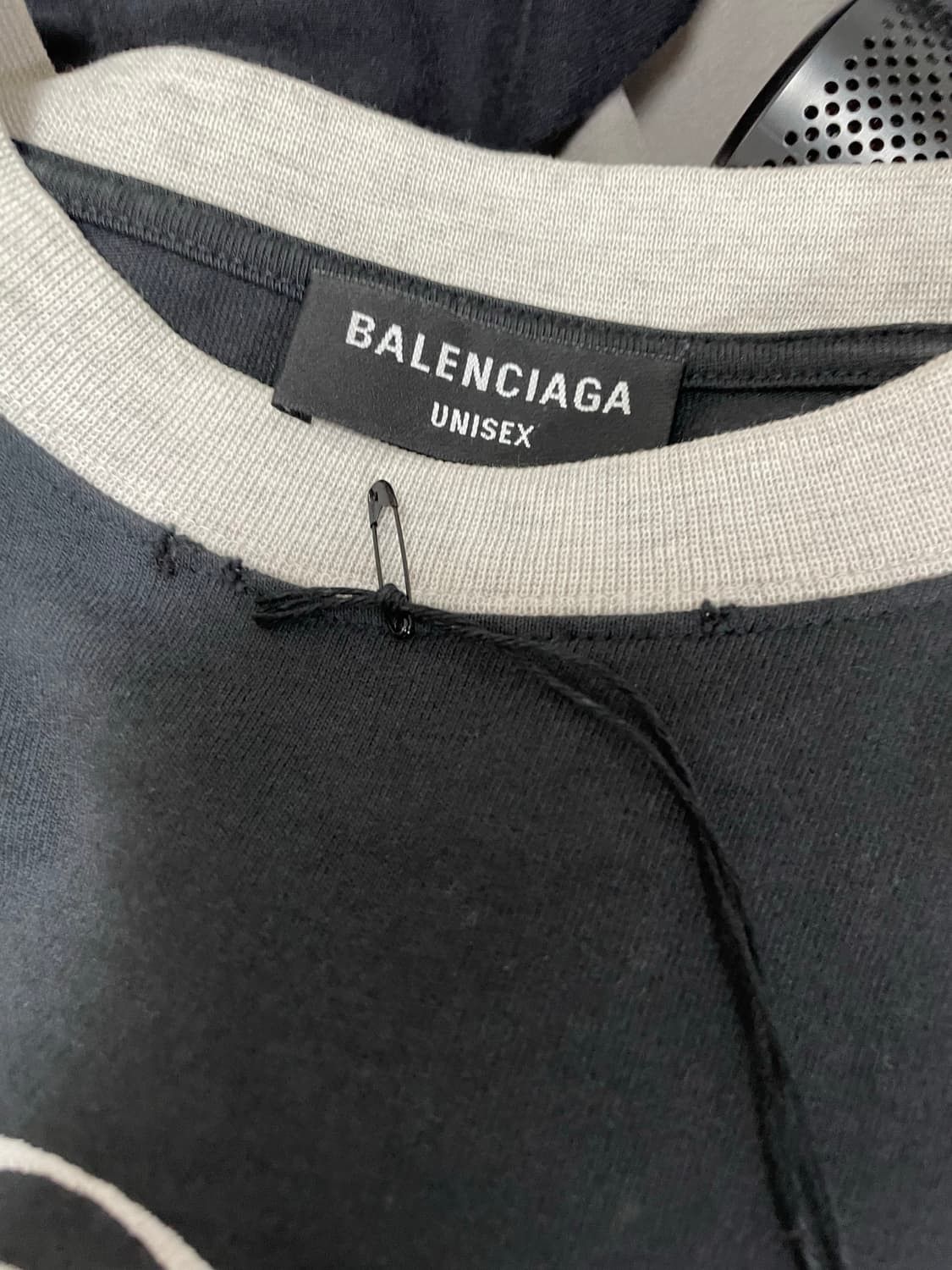 Balenciaga Balenciaga Unity 3/4 sleeve t shirt Size US M / EU 48-50 / 2 - 2 Thumbnail