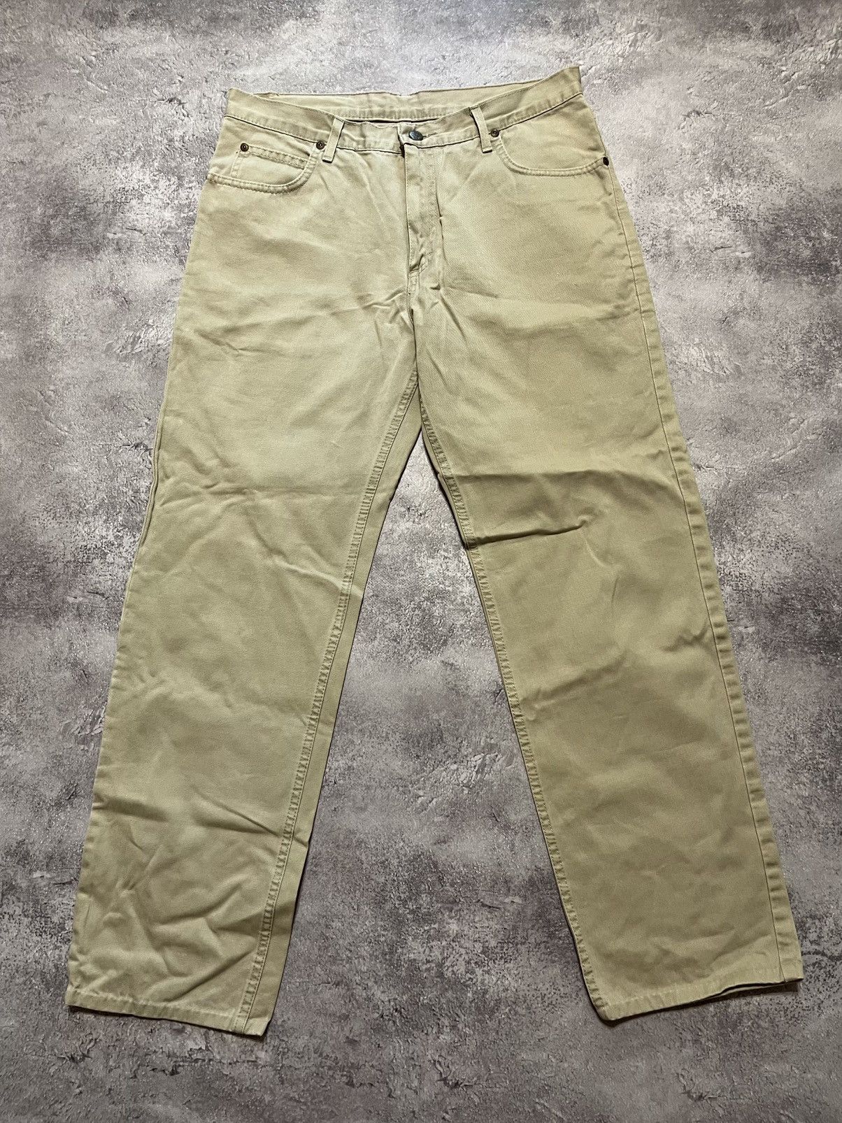 Lee Vintage Beige Lee Brooklyn 33/34 jeans Size US 33 - 2 Thumbnail