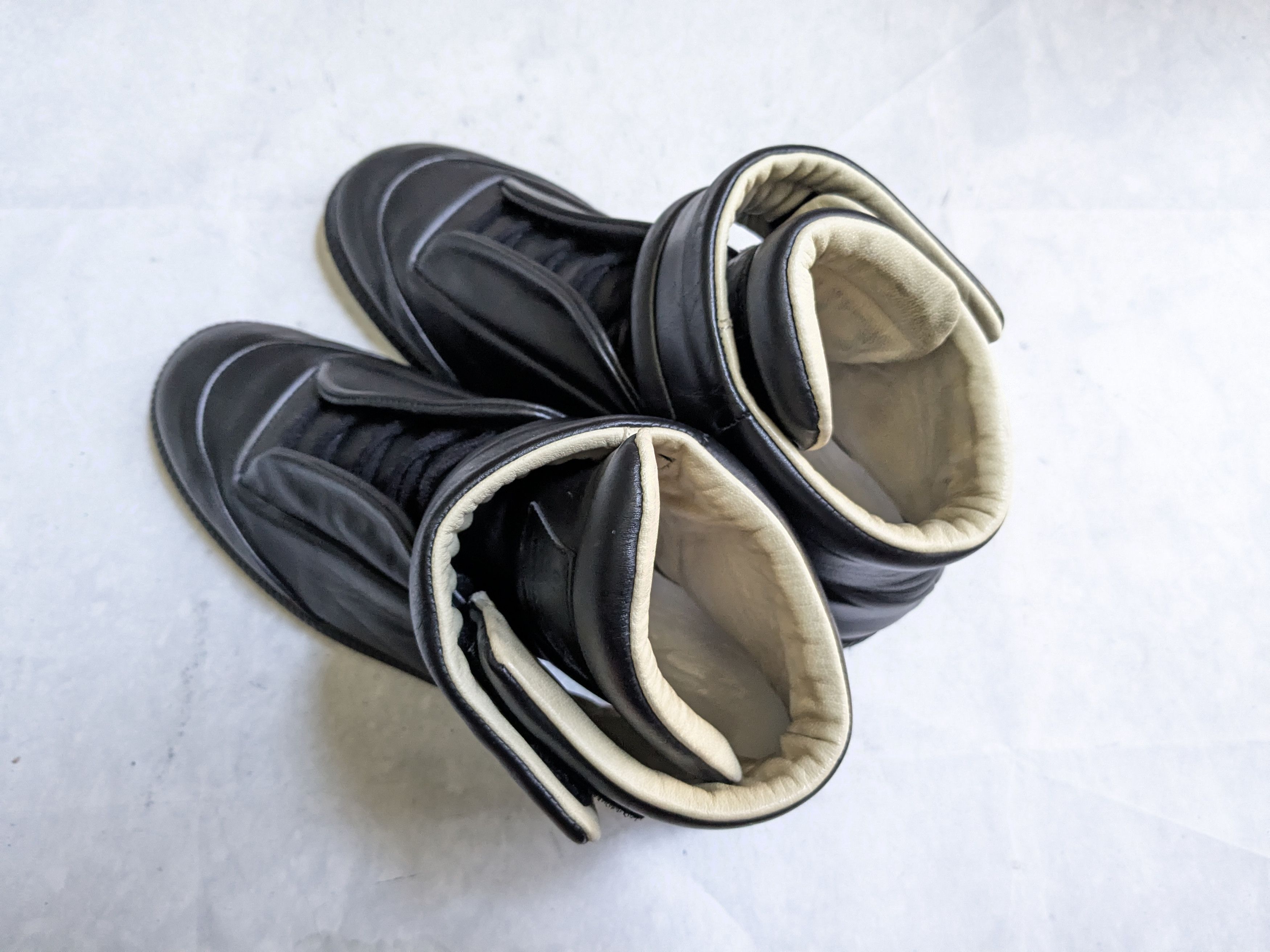 Maison Margiela Margiela Future High Top Sneakers Black 9 42 High Size US 9 / EU 42 - 16 Thumbnail
