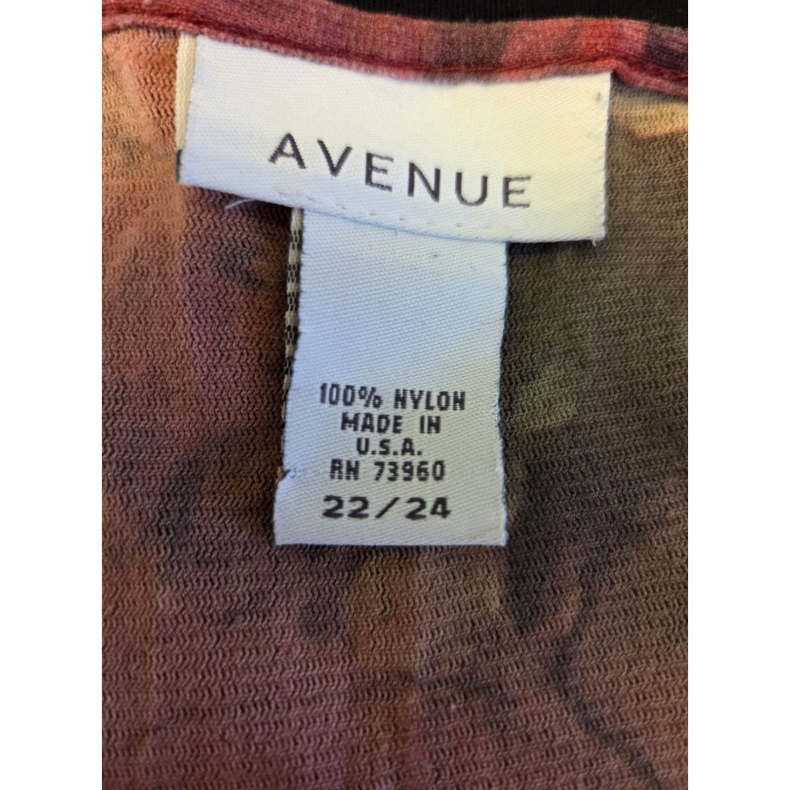 Avenue Avenue Red Floral Beaded Lightweight Top Boho 22/24 Plus Size Lightweight Beaded Neck Round 3/4 Sleeve Womens Blouse Size 3XL / US 20-22 - 6 Thumbnail