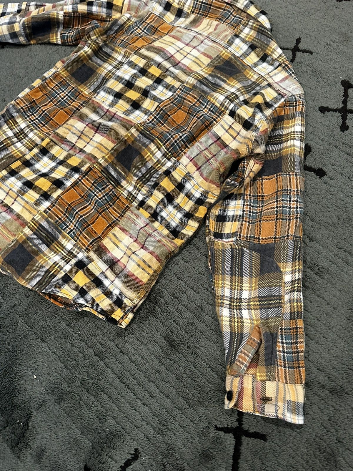 Nepenthes Nepenthes By Hoggs Patchwork Cut and Sew Flannel Needles Size US S / EU 44-46 / 1 - 8 Thumbnail