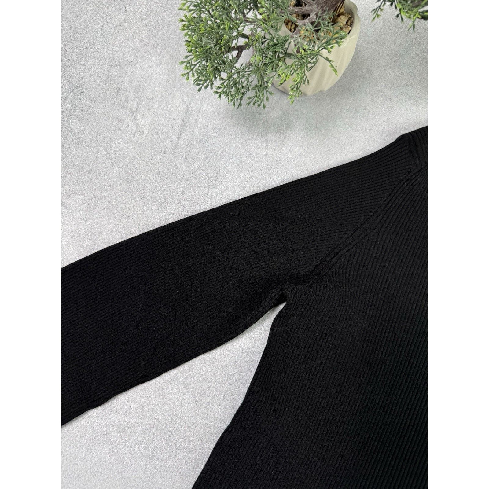 Prada NWT Prada Black Sweater Size 54 (cn180/92A) Black Women Size XL / US 12-14 / IT 48-50 - 14 Thumbnail