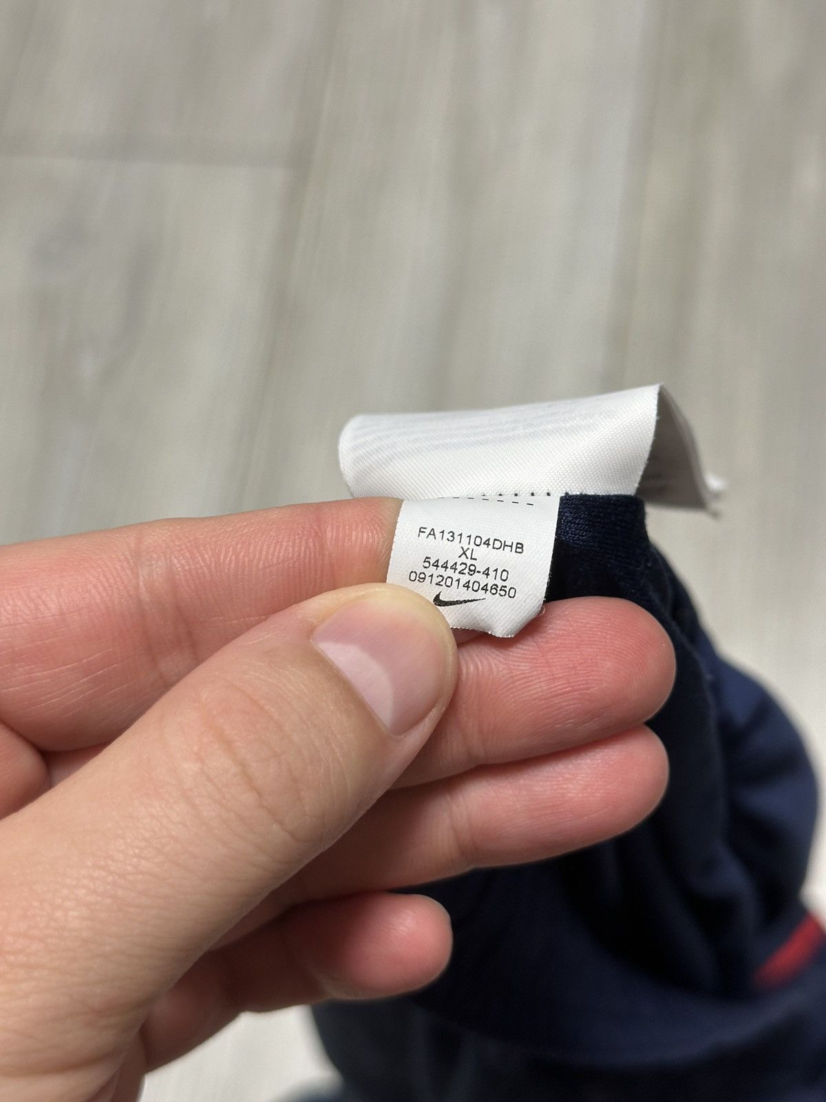 Nike Vintage Nike x Paris Saint German PSG 2013 Sportswear Shorts Size US 36 / EU 52 - 6 Thumbnail