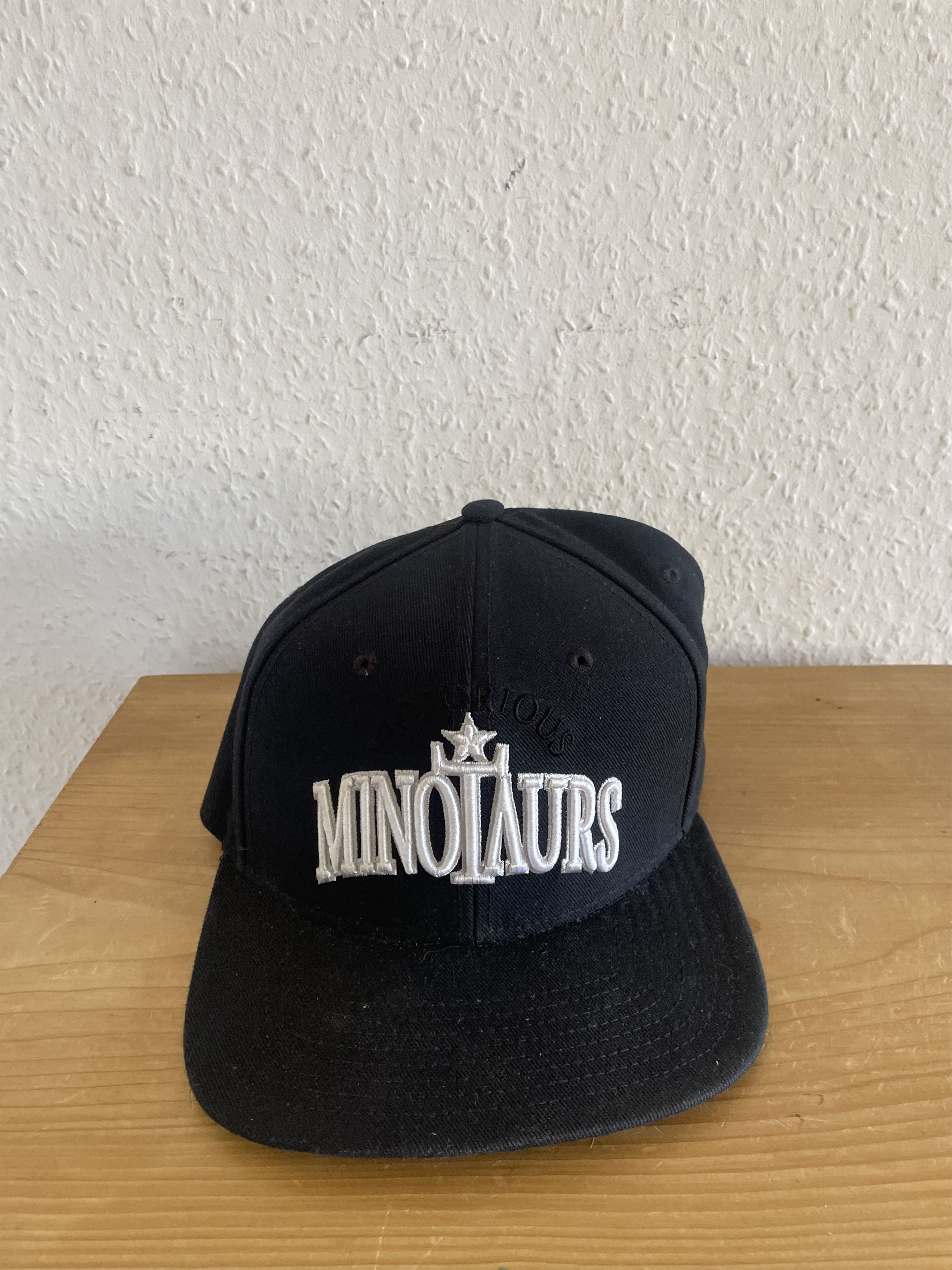 Nike × Riccardo Tisci Minotaurs Snapback Cap Black Size ONE SIZE - 6 Thumbnail