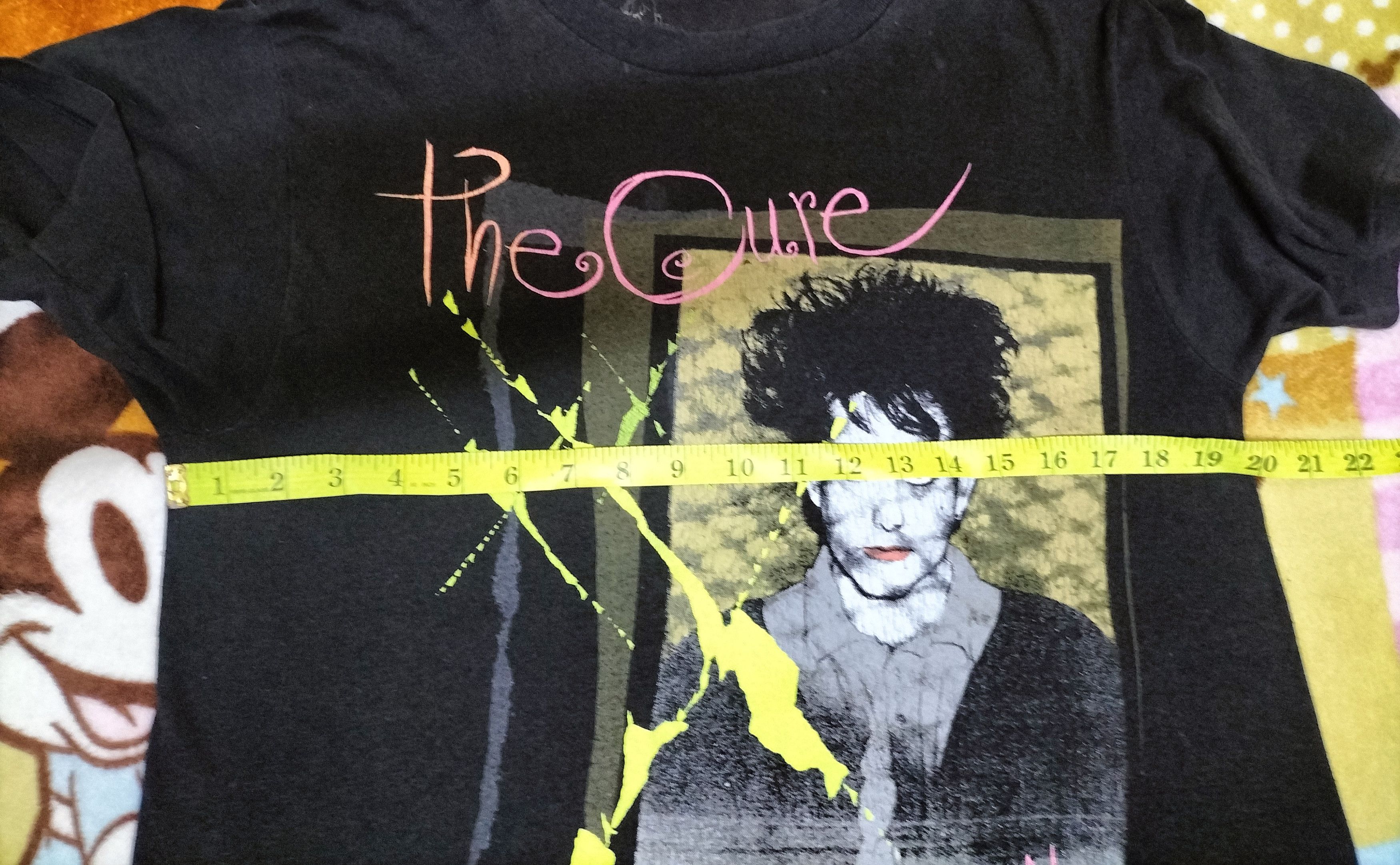 Band Tees Vintage the cure ©1987 kiss me tour paperthin shirt Size US M / EU 48-50 / 2 - 7 Thumbnail