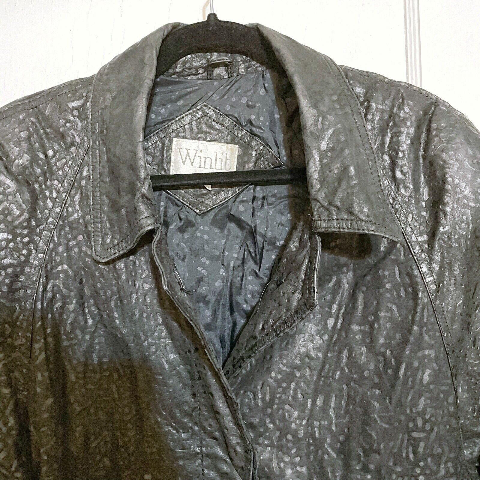 Vintage Vintage Winlit Black Cheetah Leather Jacket Small Oversized Size S / US 4 / IT 40 - 2 Thumbnail