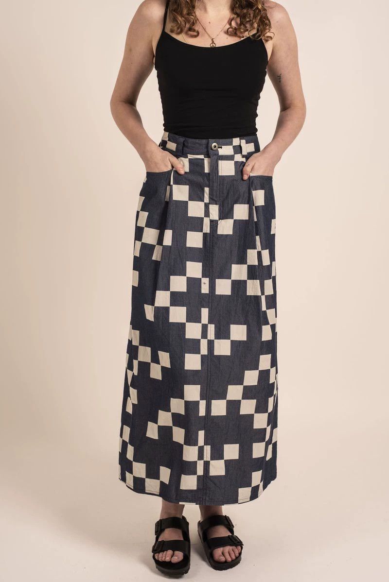 Blue Blue Japan BLUE BLUE JAPAN ichimatsu indigo check skirt Size 26" / US 2 / IT 38 - 8 Thumbnail