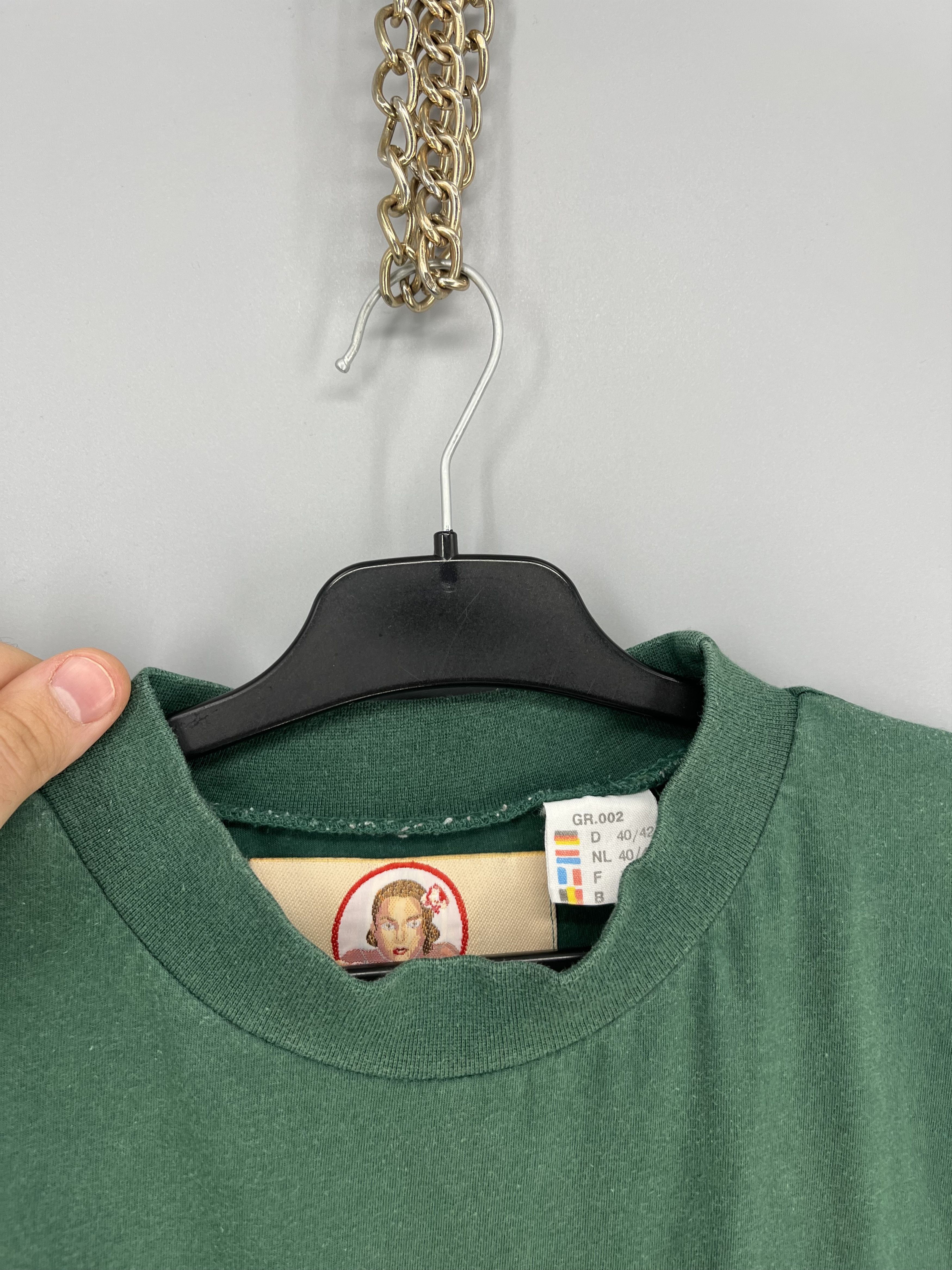 Vintage Vintage RARE 90S Dolly Wood Green Logo Tee Size US L / EU 52-54 / 3 - 9 Thumbnail