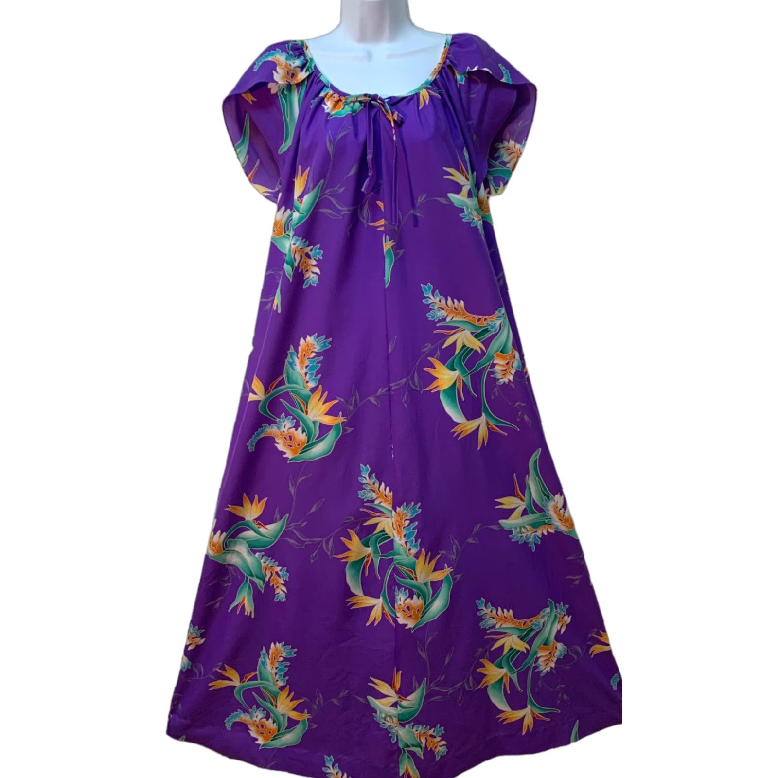 VINTAGE HILO HATTIE Muumuu Dress Hawaiian Purple Floral Bird of Paradise Women L