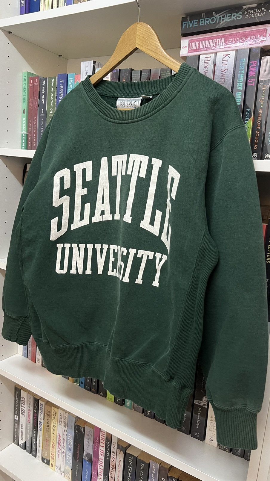 Vintage Vintage Seattle University Crewneck Sweatshirt Size US S / EU 44-46 / 1 - 3 Thumbnail