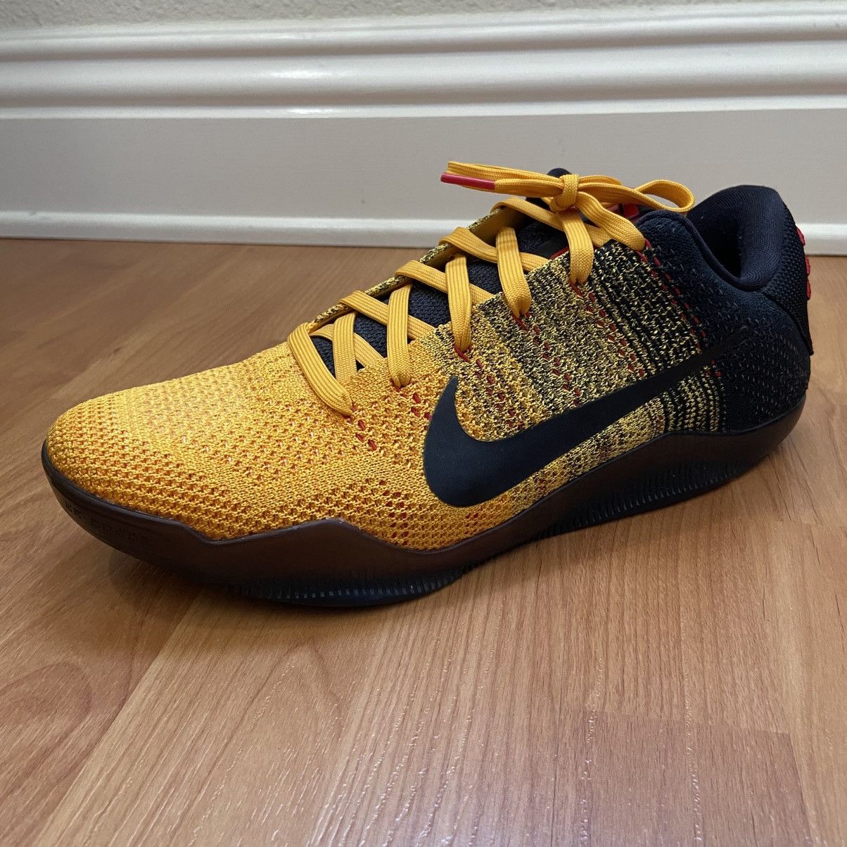Nike Nike Men’s Kobe Bryant 11 Low Bruce Lee Shoes Size 11 Size US 11 / EU 44 - 10 Thumbnail